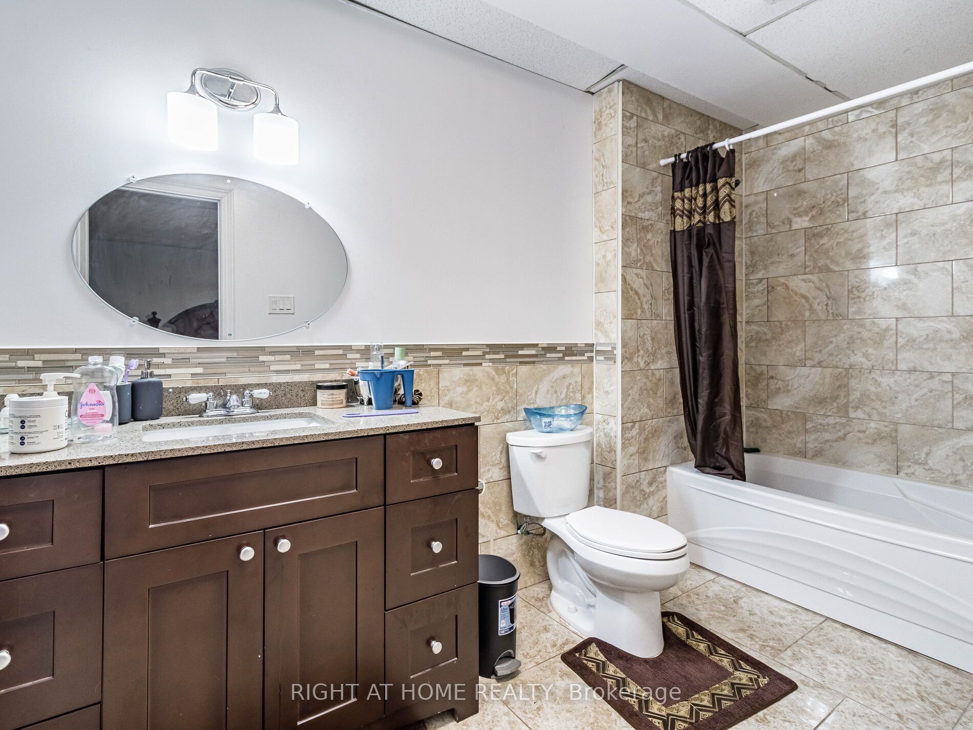 5951 Clark Avenue Property Photo 17