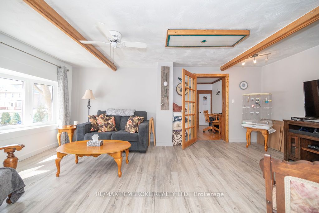 345 Trafalgar Road Property Photo 6