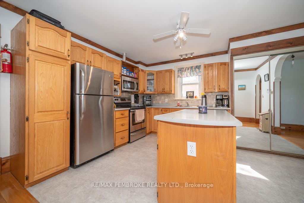 345 Trafalgar Road Property Photo 13
