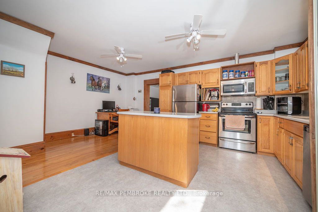 345 Trafalgar Road Property Photo 17