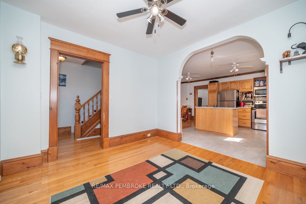 345 Trafalgar Road Property Photo 20