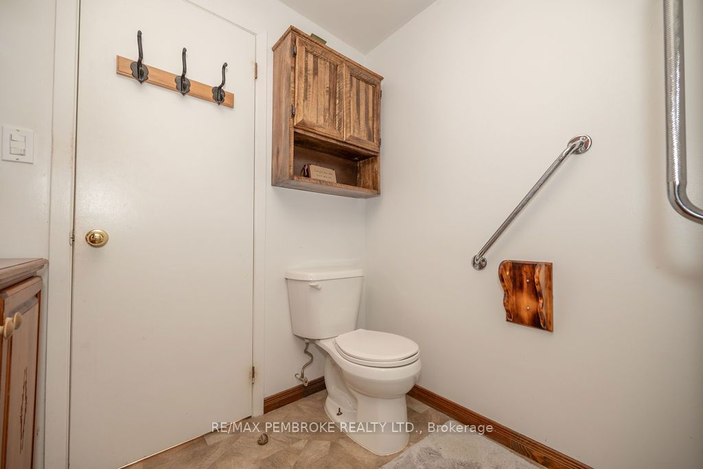 345 Trafalgar Road Property Photo 23