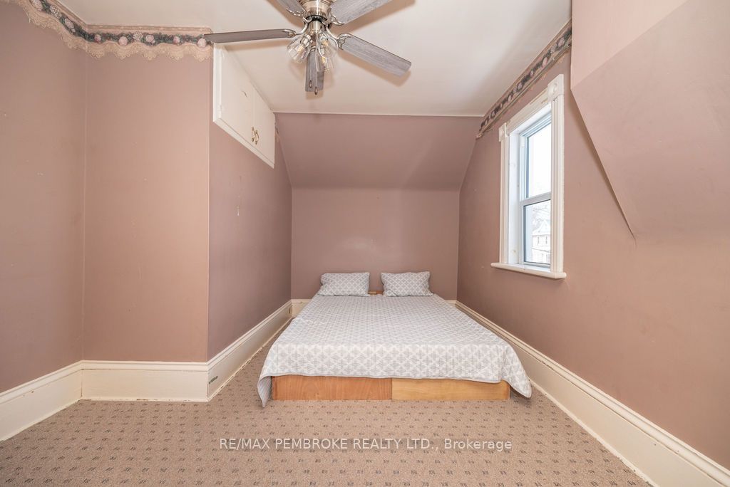 345 Trafalgar Road Property Photo 26