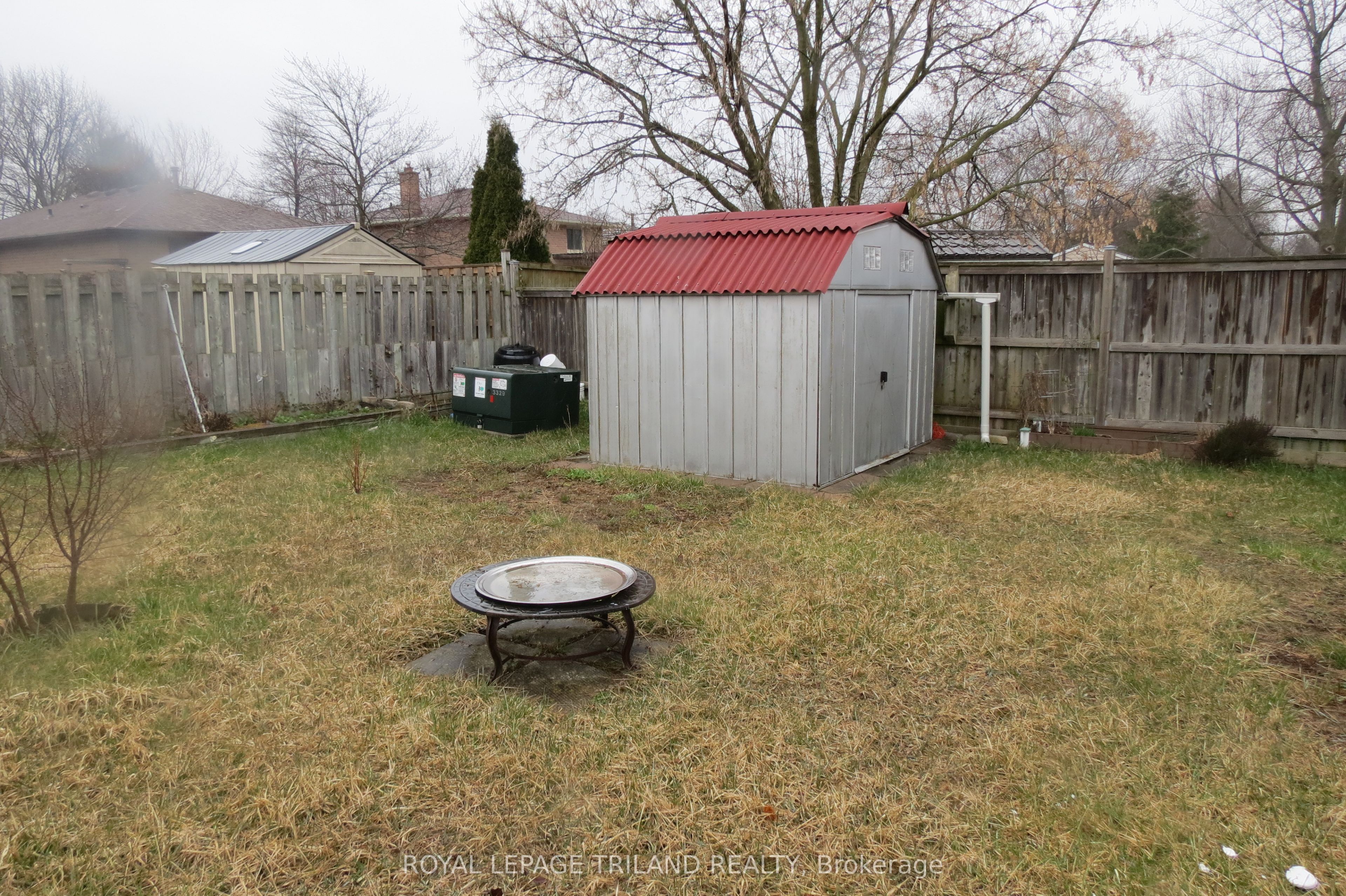 76 Ardsley Road Lower Property Photo 24