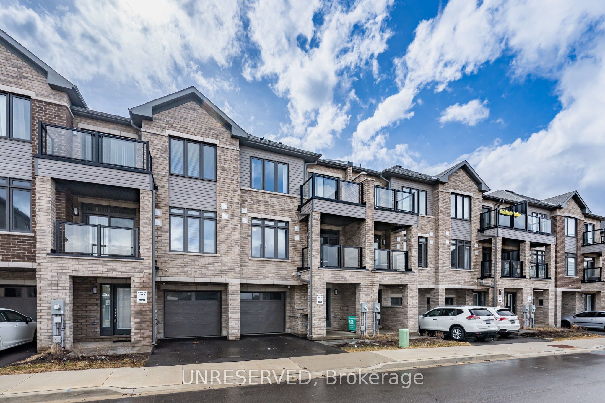 #810 - 585 Colbourne Street Property Photo