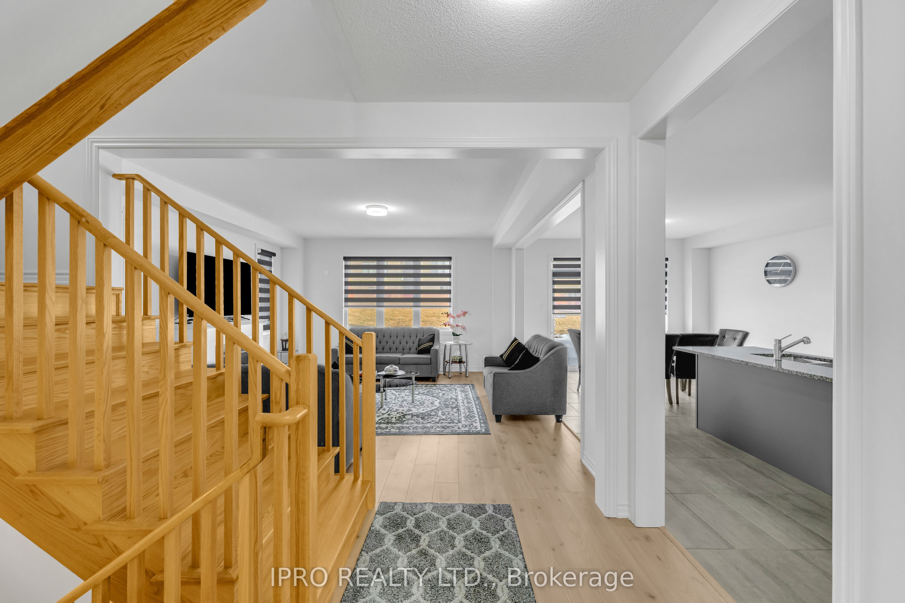 1033 Trailsview Avenue Property Photo 14