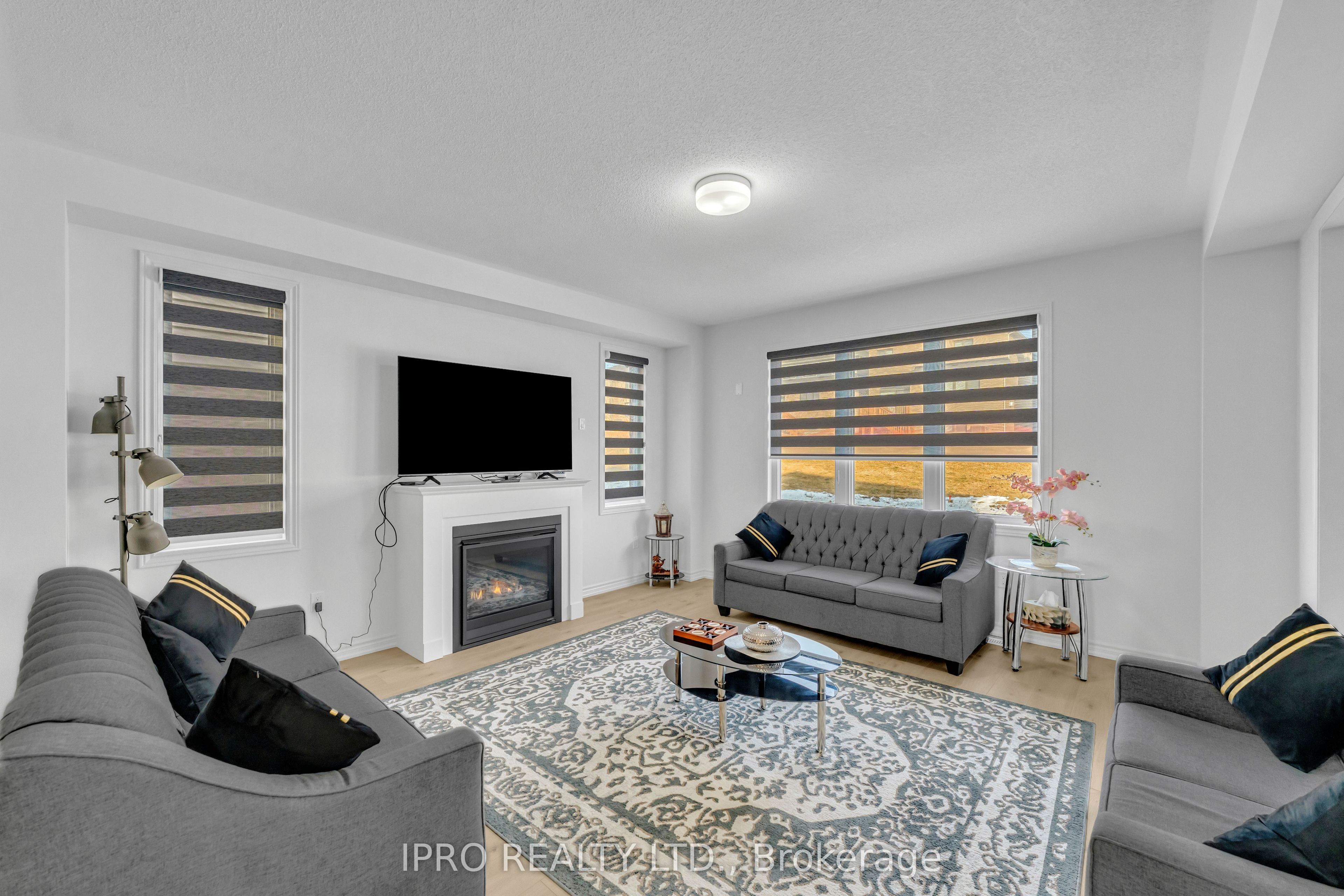 1033 Trailsview Avenue Property Photo 34