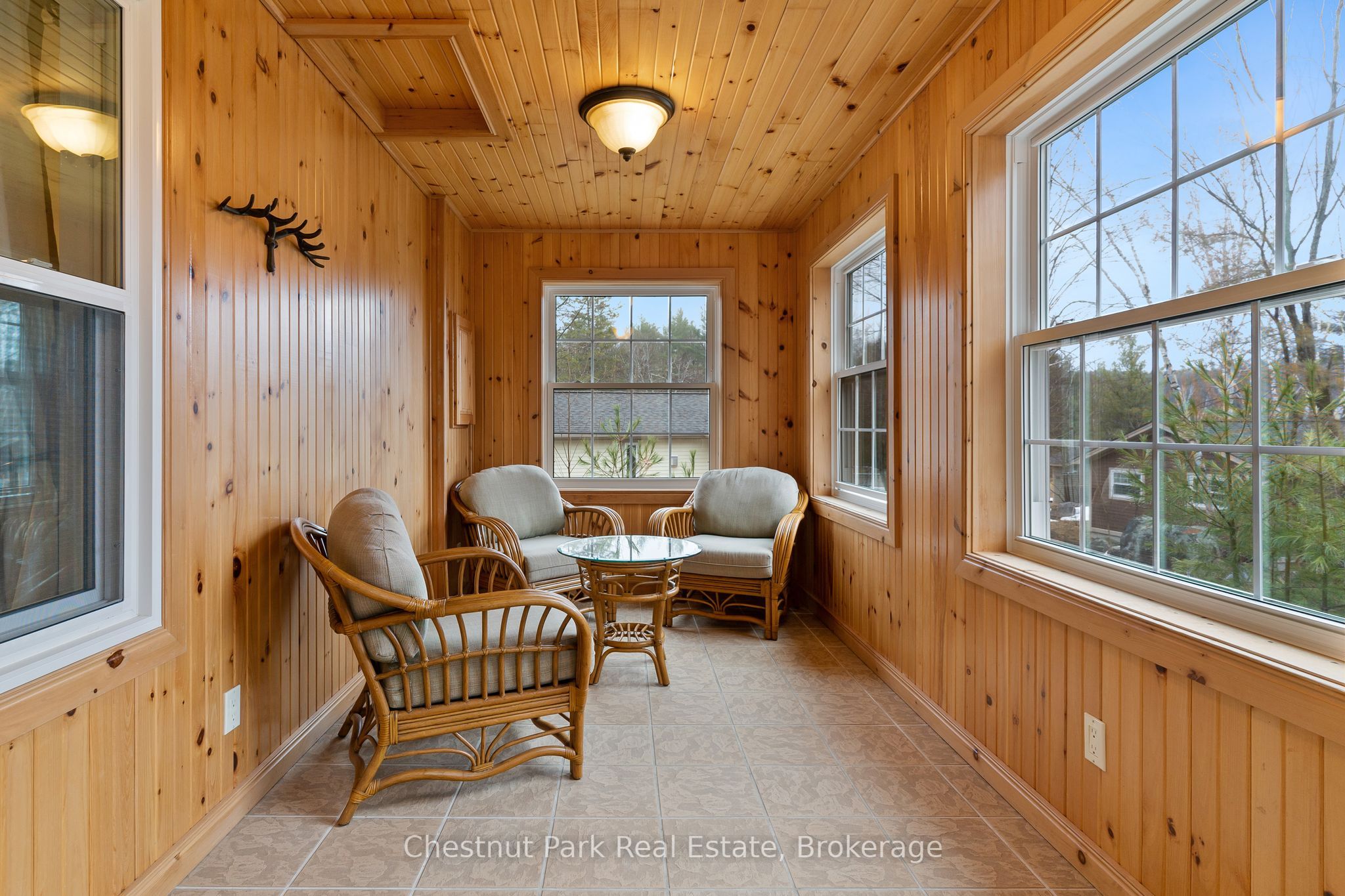 1052 Rat Bay Rd Property Photo 18