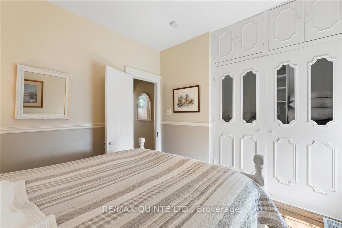271 Main St Property Photo 23
