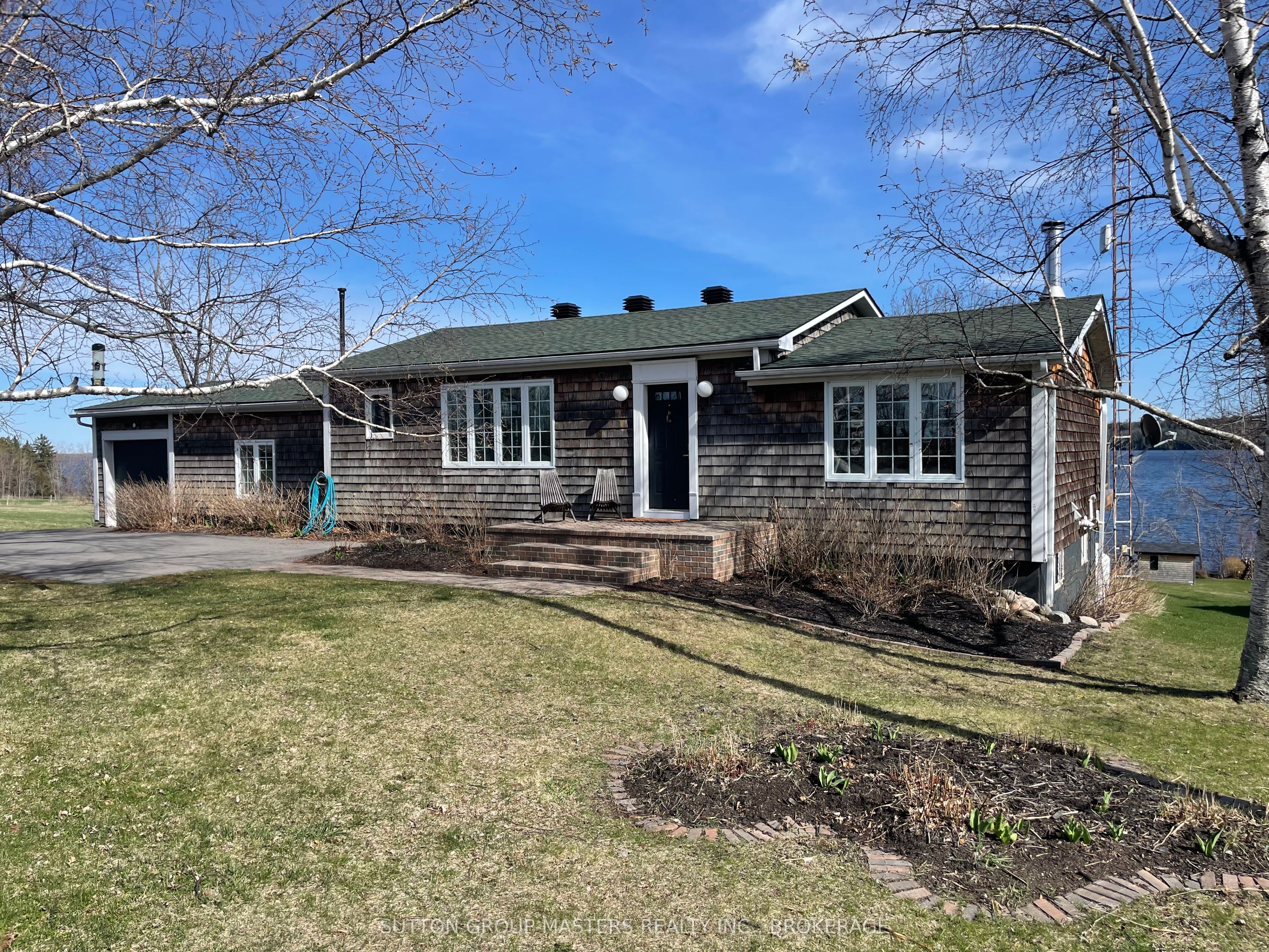 226 Bayshore Road Property Photo
