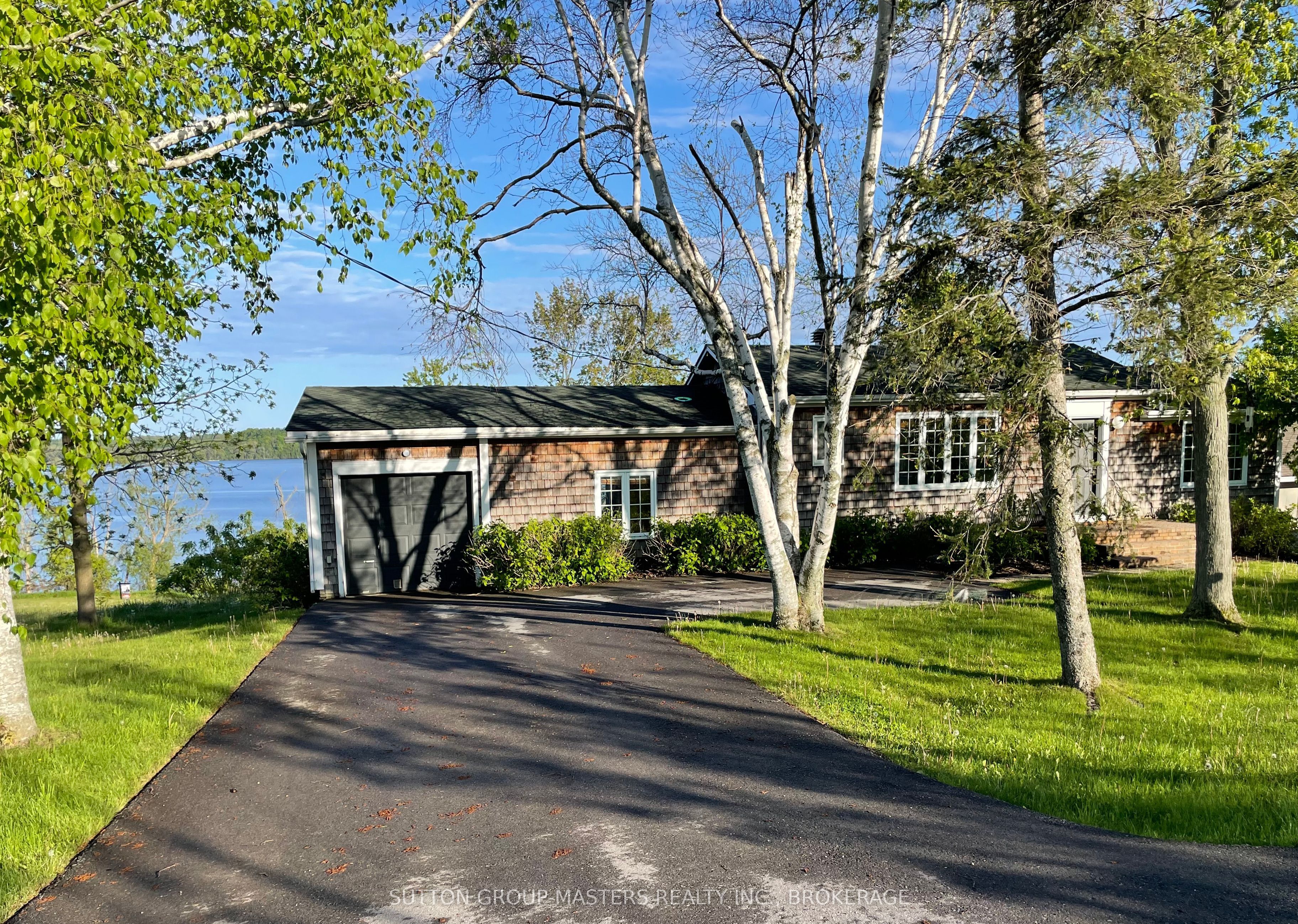 226 Bayshore Road Property Photo 1