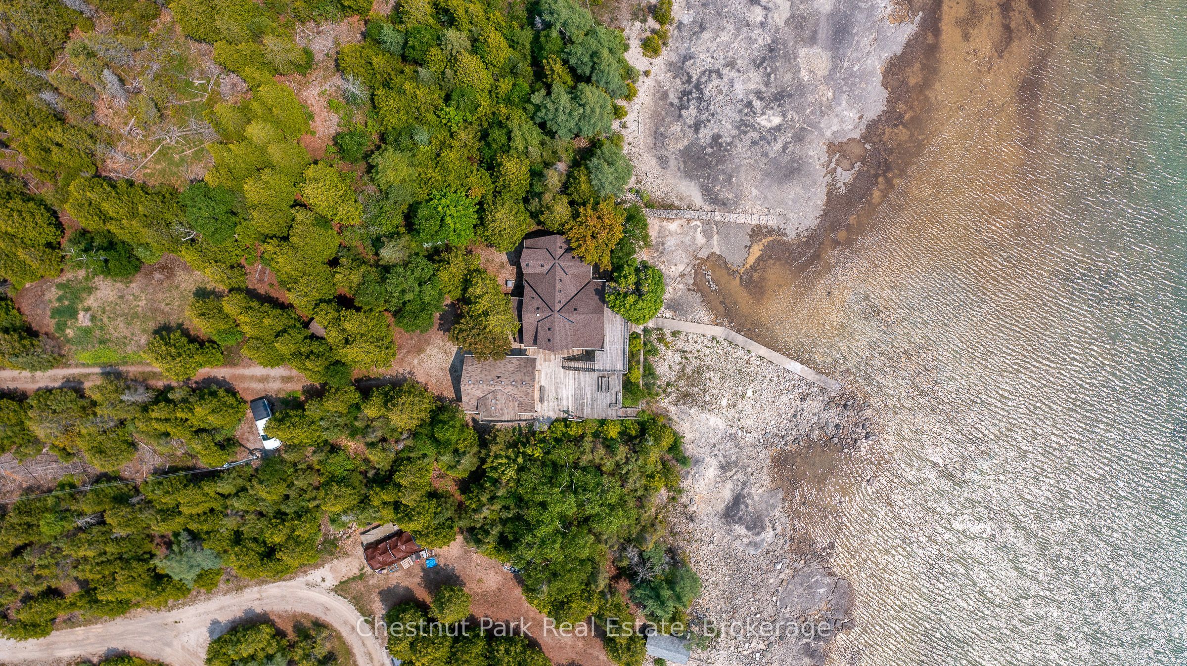 584 Warner Bay Road Property Photo 40
