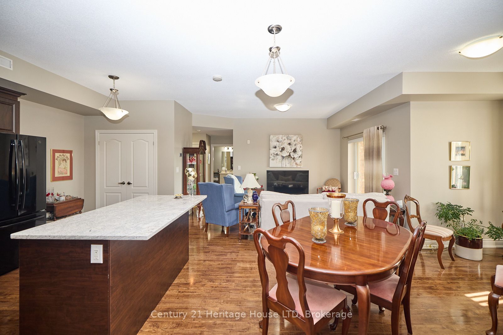 8111 Forest Glen Drive 427 Property Photo 11