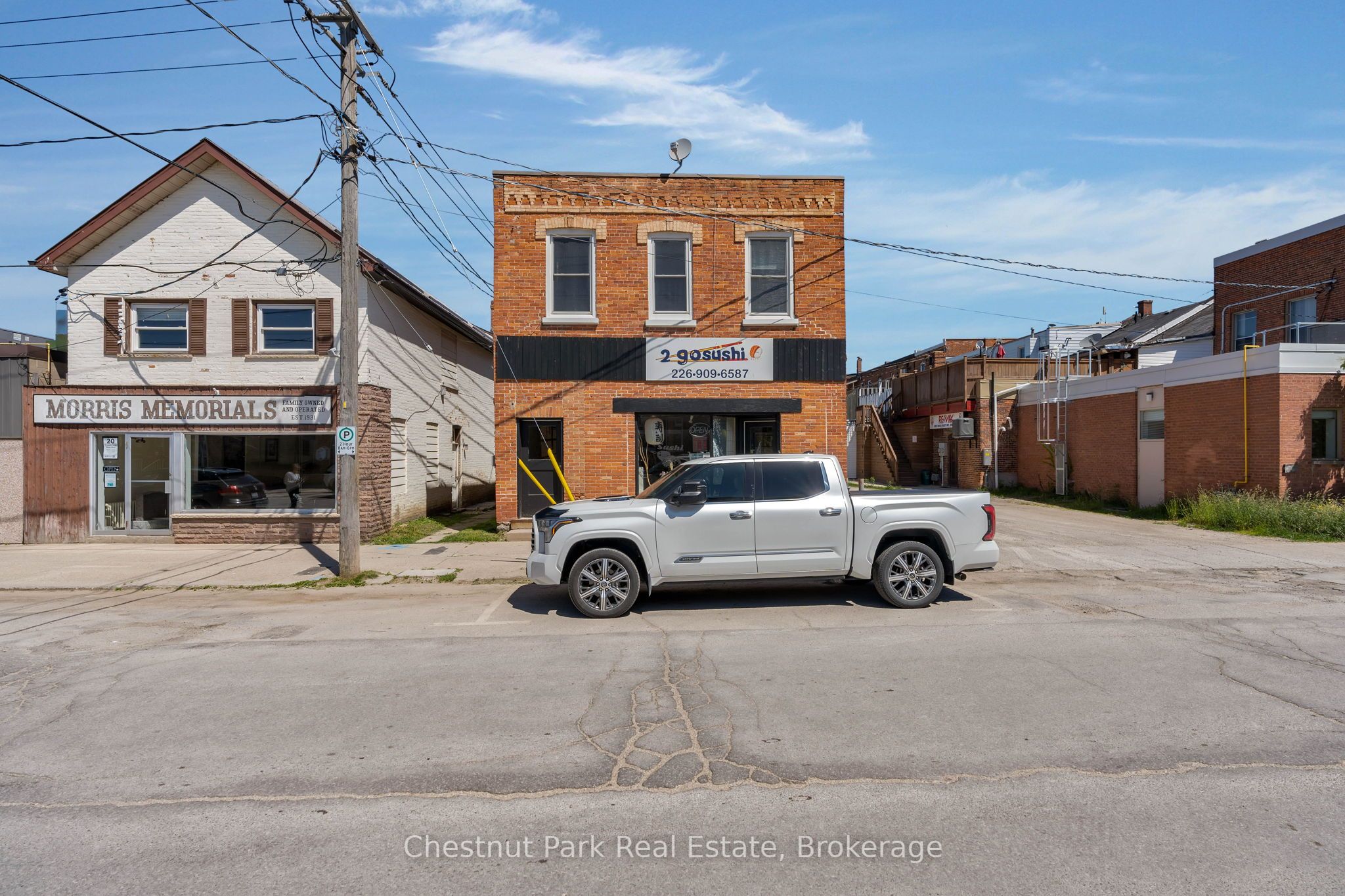 16 Trowbridge Street Property Photo 2