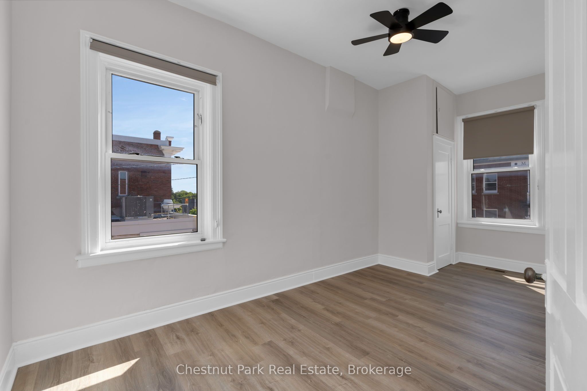 16 Trowbridge Street Property Photo 8