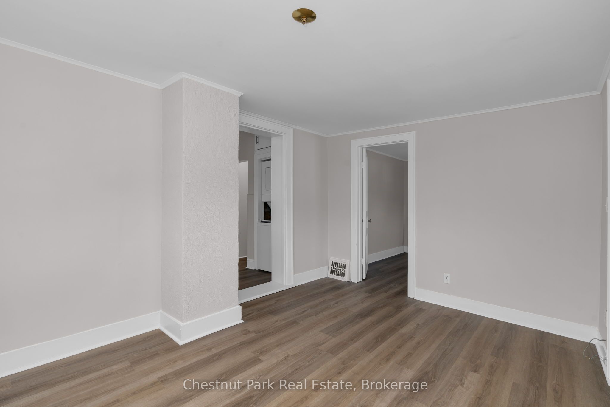 16 Trowbridge Street Property Photo 14