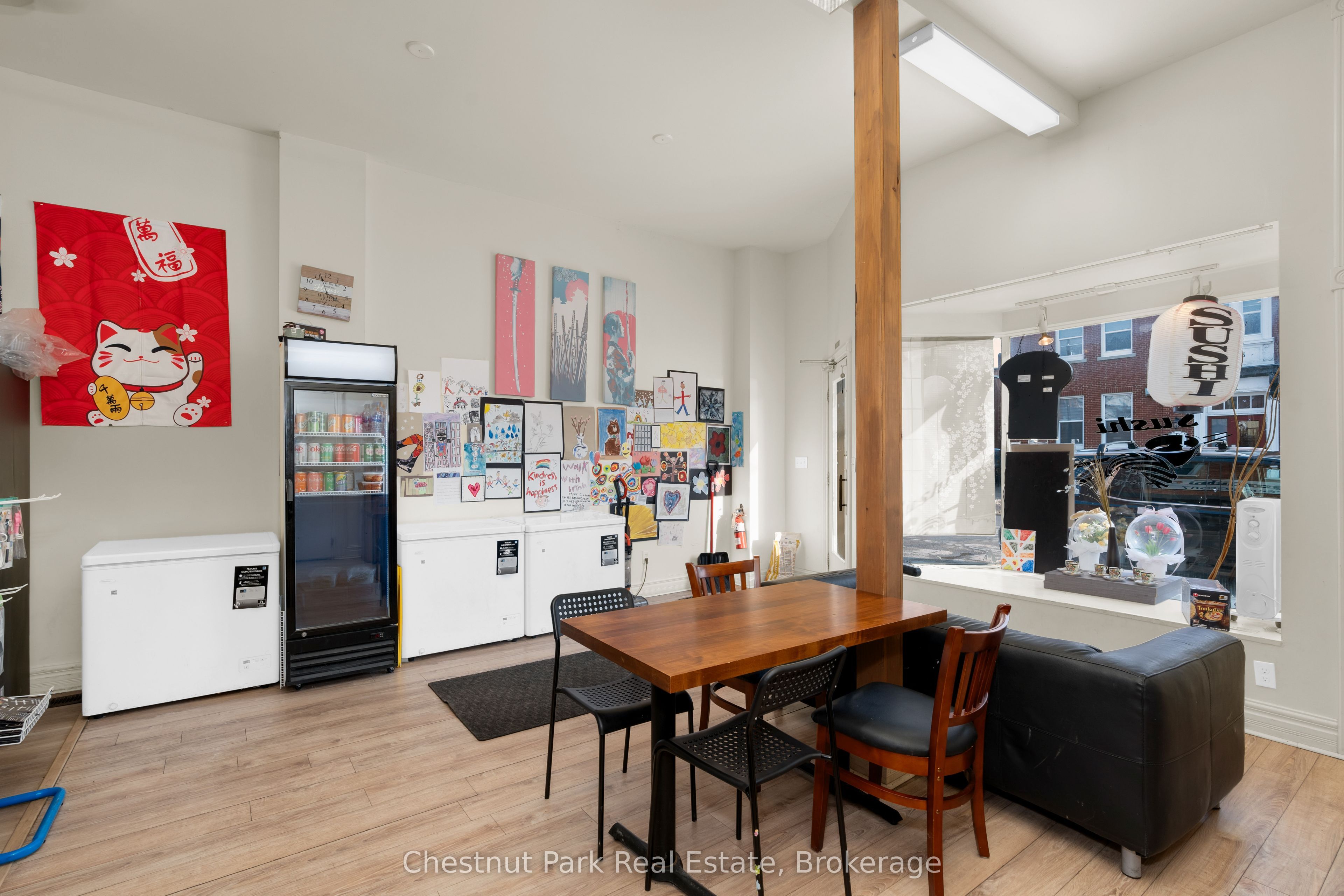 16 Trowbridge Street Property Photo 26