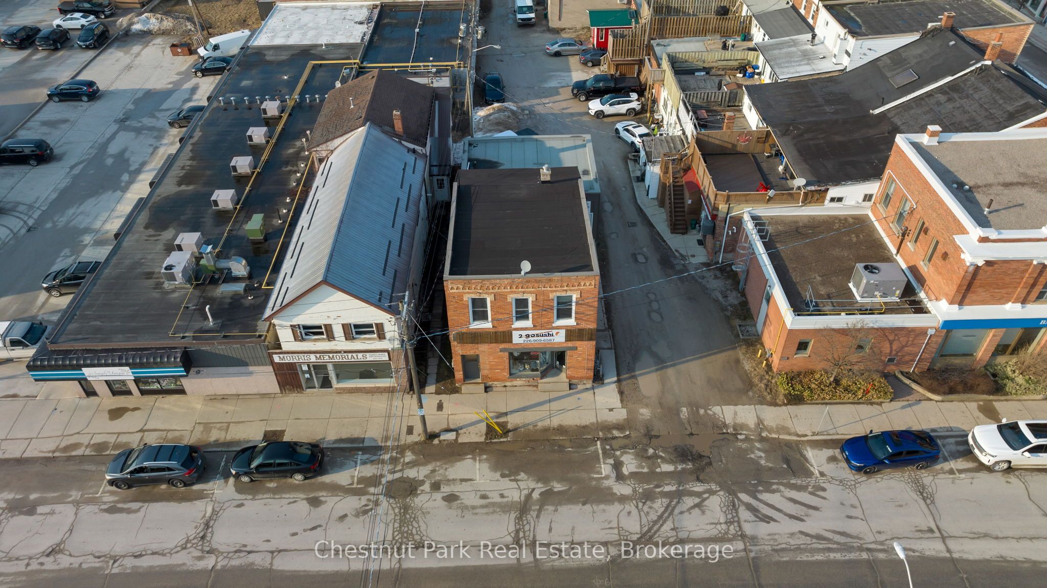 16 Trowbridge Street Property Photo 32