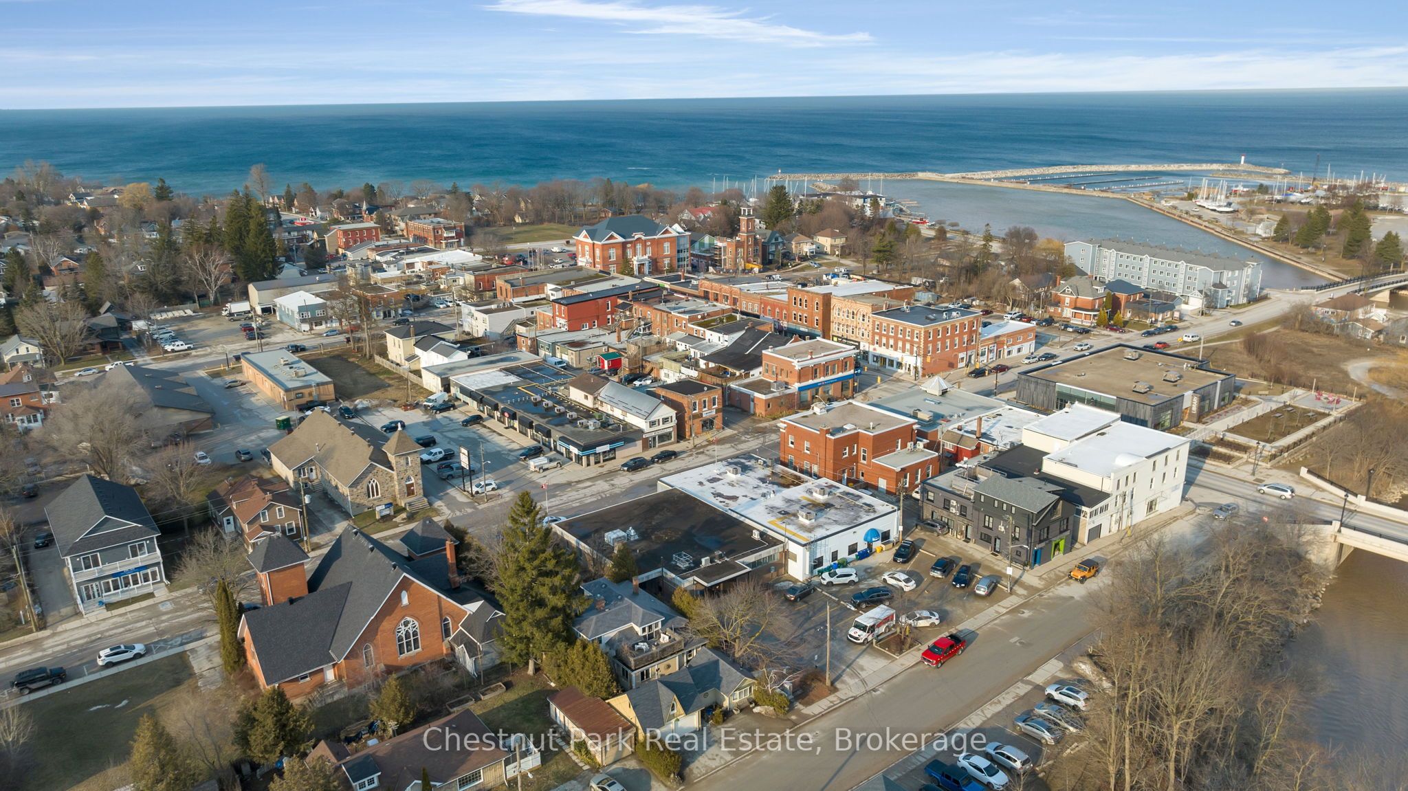 16 Trowbridge Street Property Photo 36