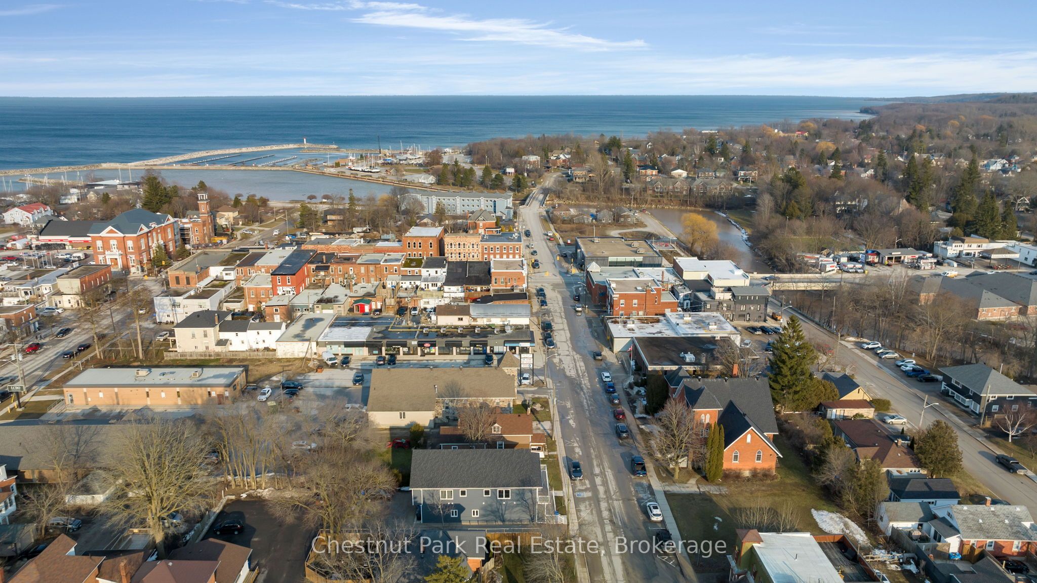16 Trowbridge Street Property Photo 42