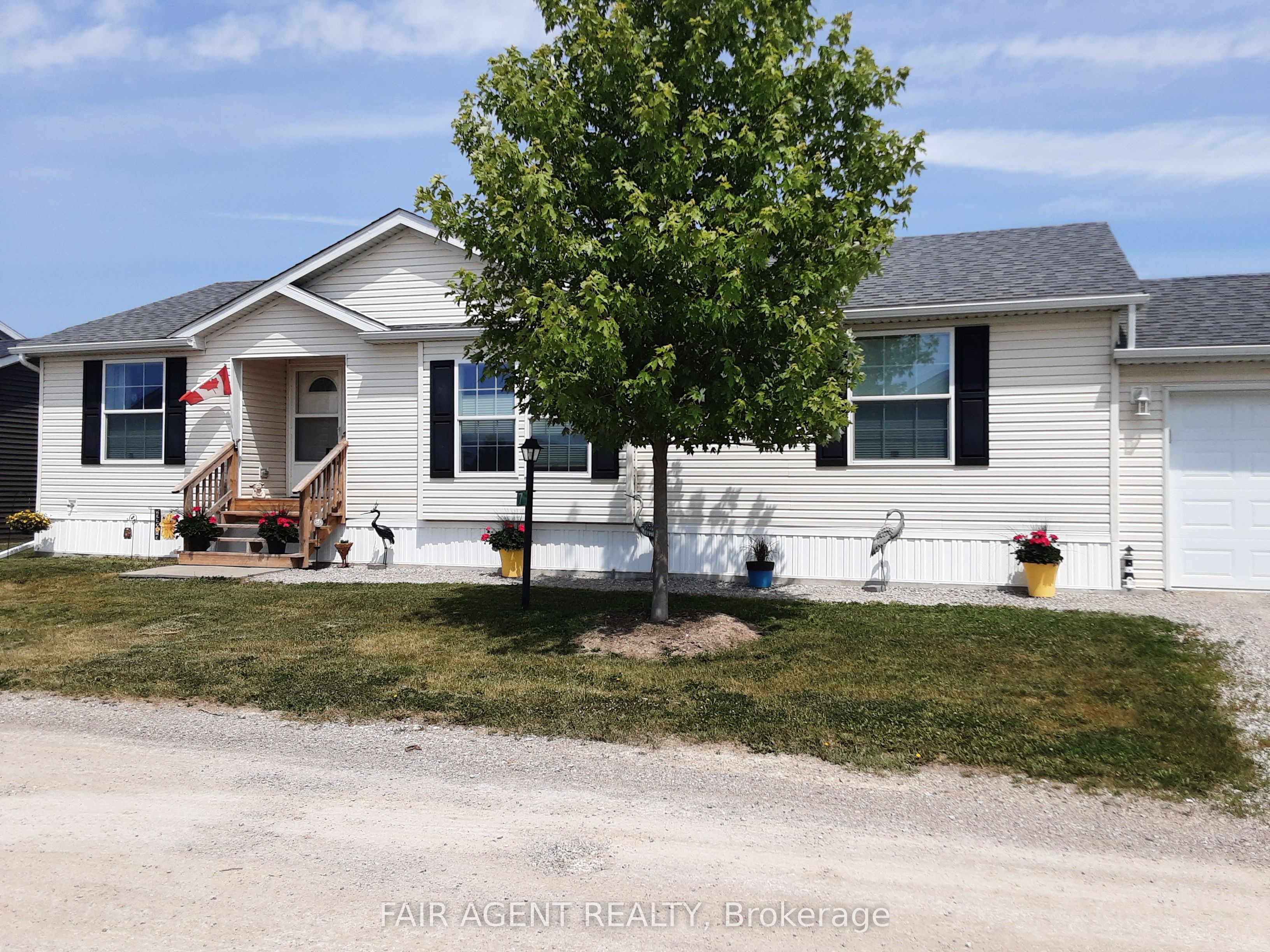 7 Forest Trail Property Photo 1