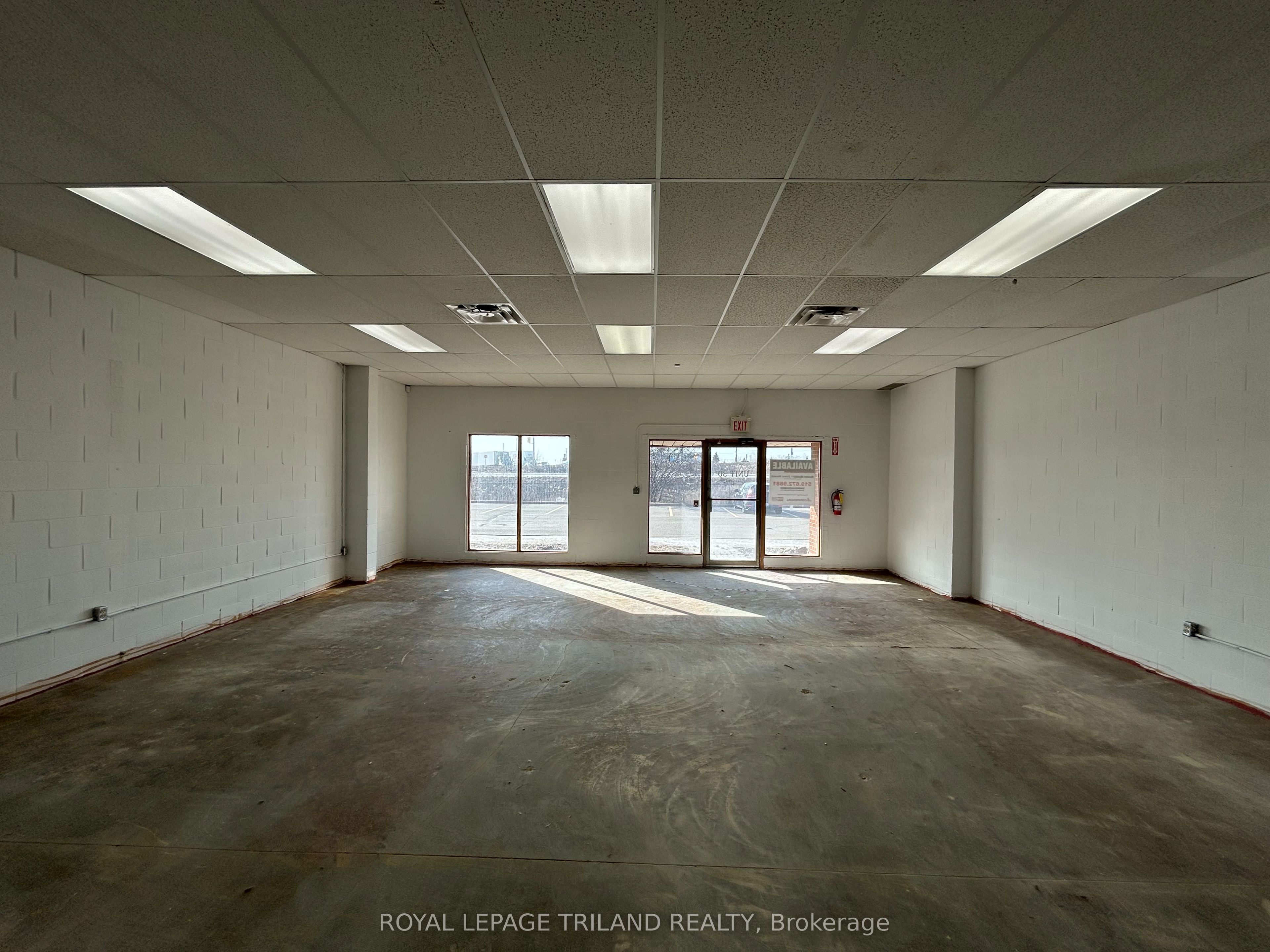 #30 - 1398 Wellington Road Property Photo 5