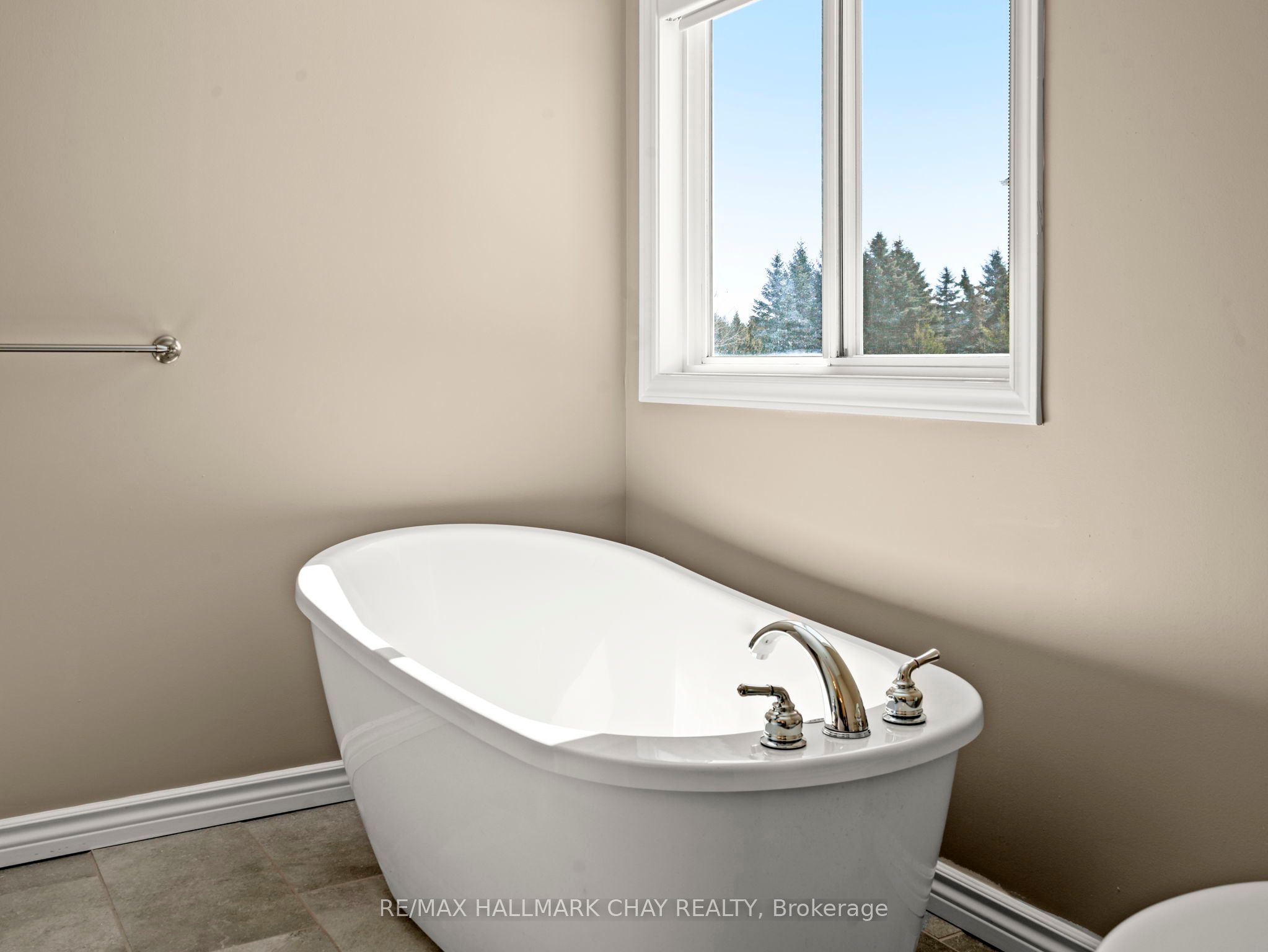 8 Thomson Trail Property Photo 24