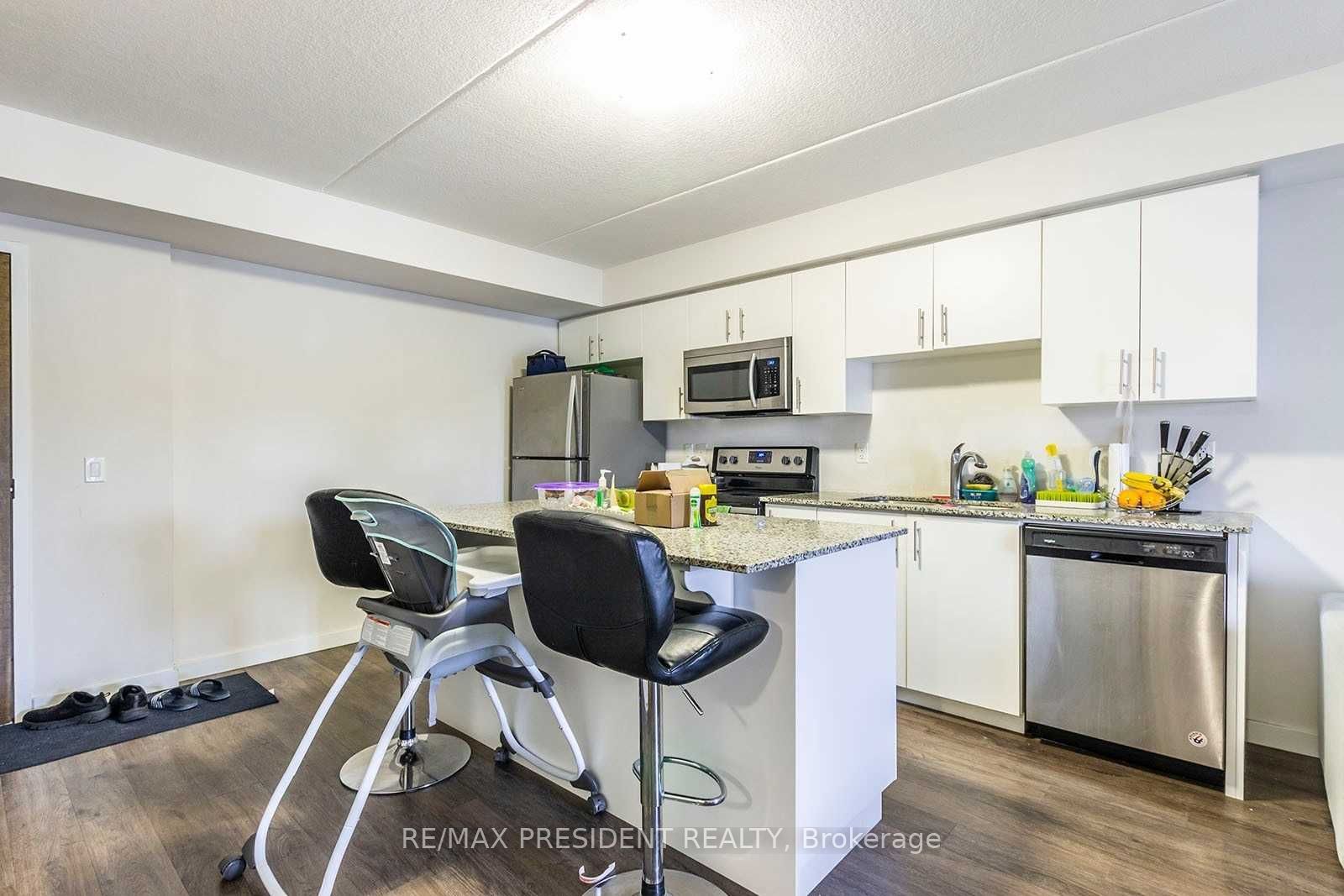 25 Kay Crescent 303 Property Photo 5