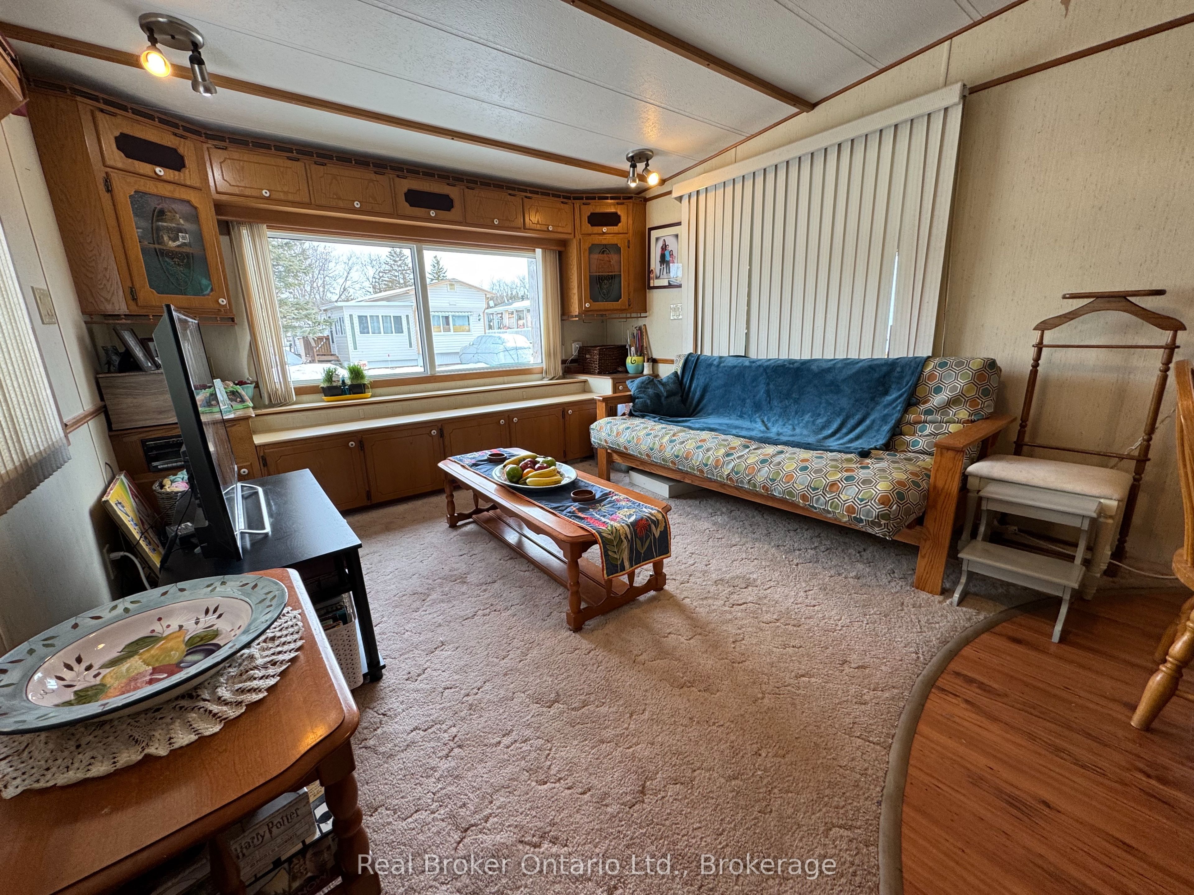 #194 - 580 Beaver Creek Road Property Photo 7