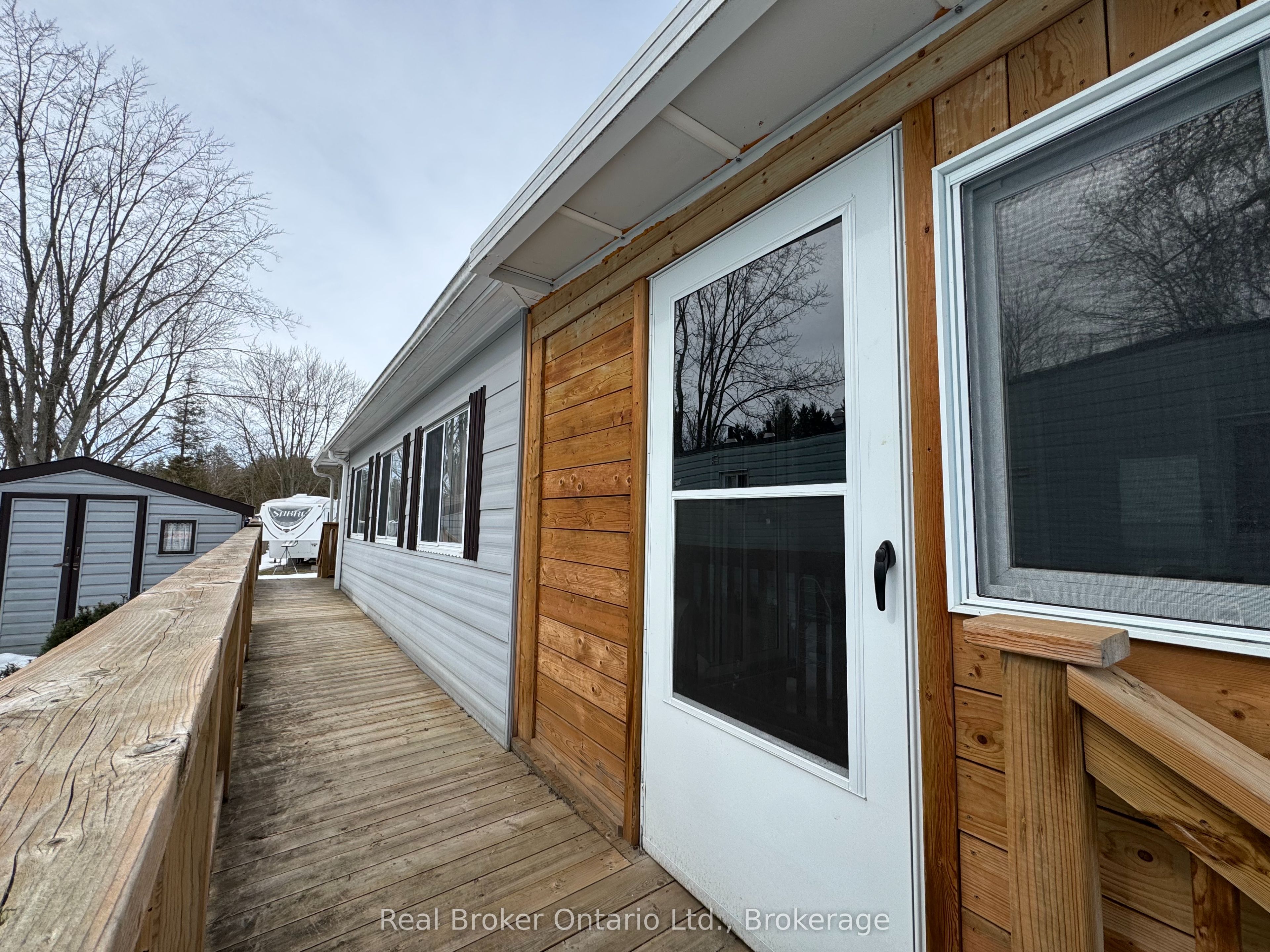 #194 - 580 Beaver Creek Road Property Photo 15