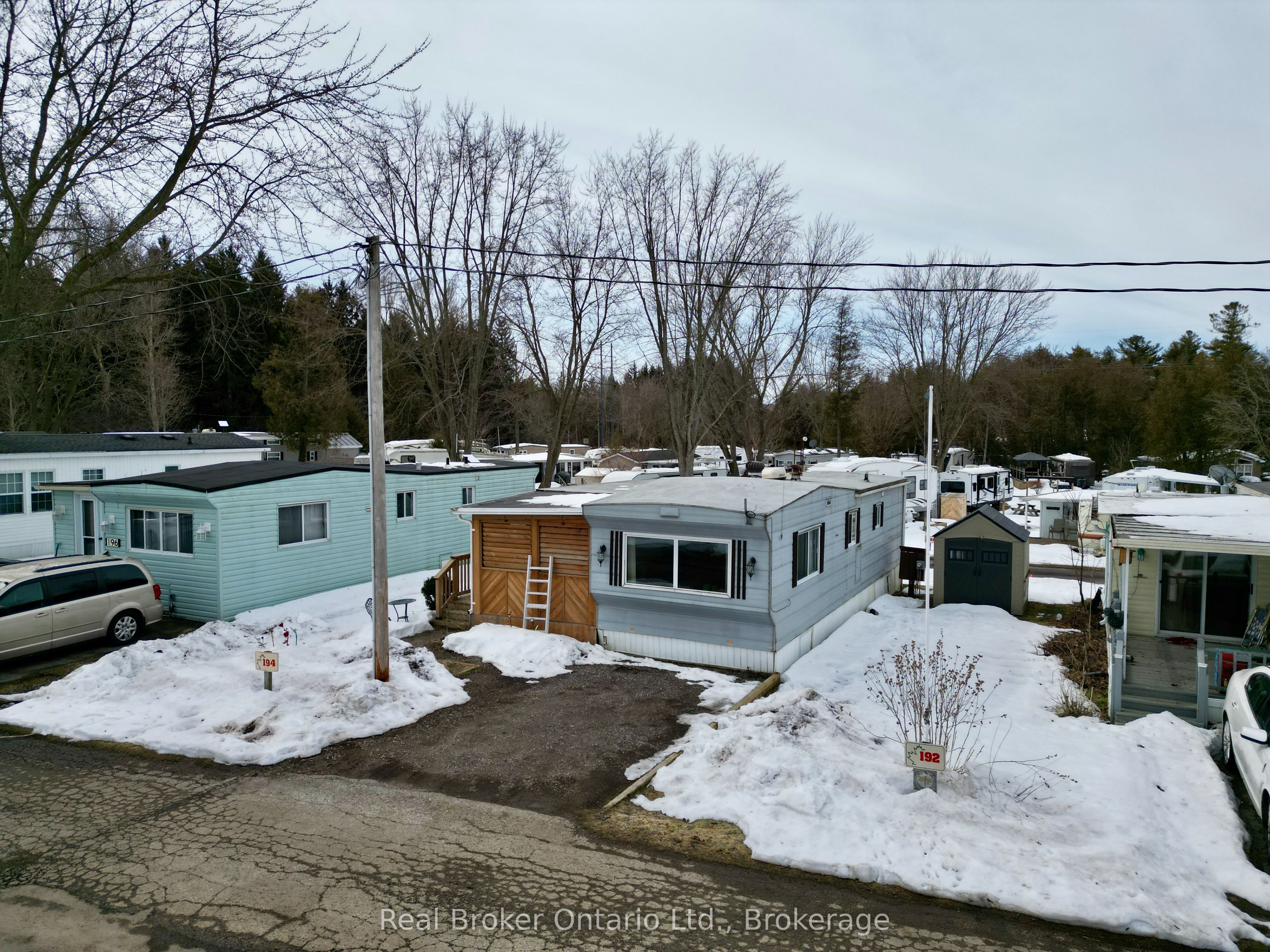 #194 - 580 Beaver Creek Road Property Photo 34