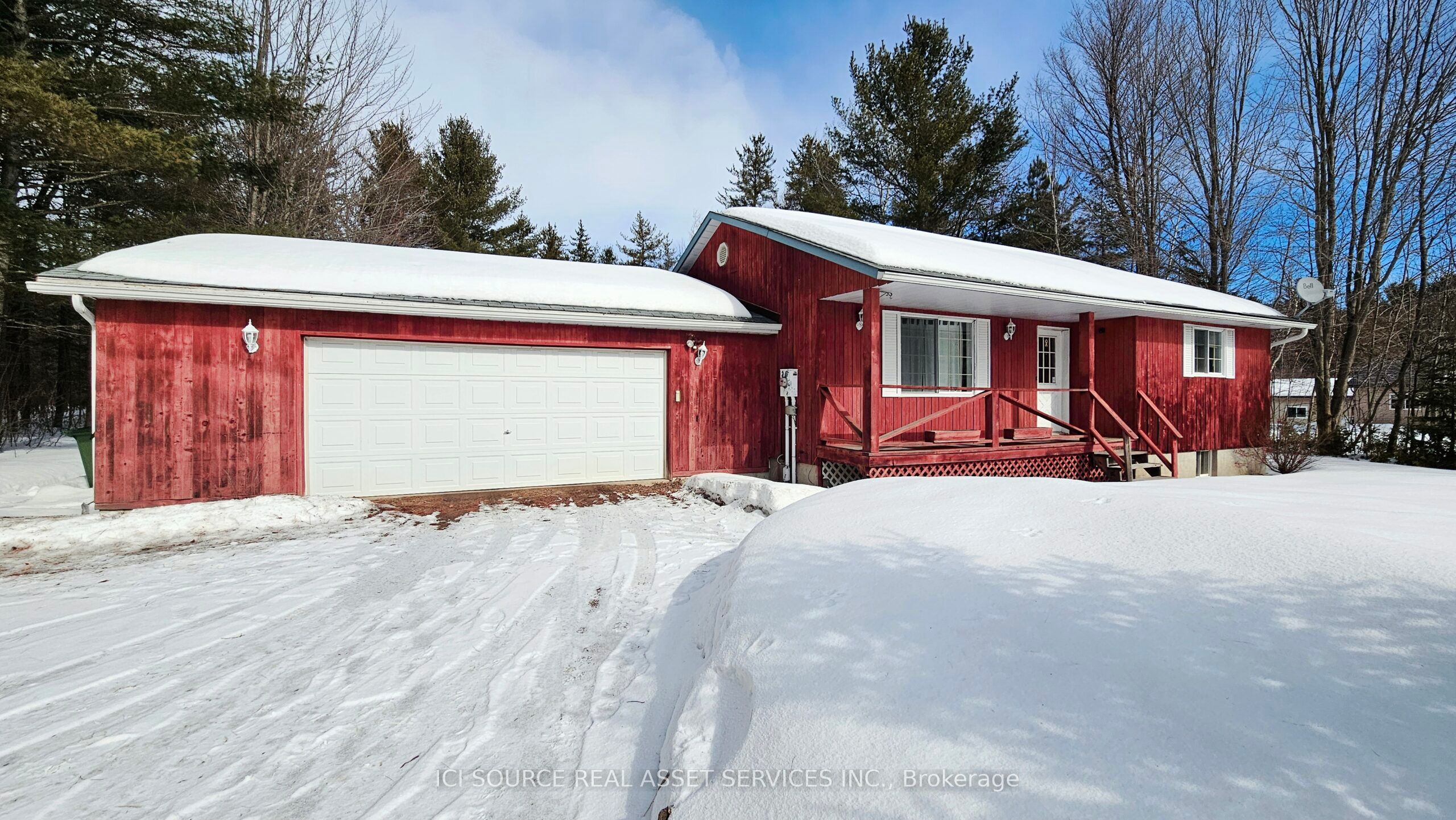 188 Airport Rd Property Photo