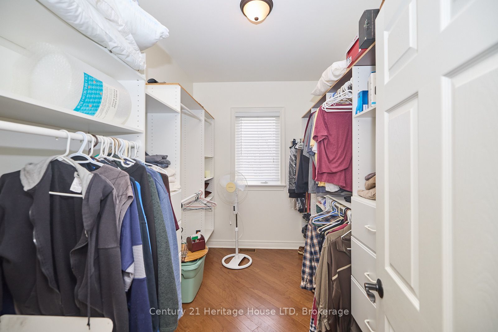 1040 Bertie Street Property Photo 27