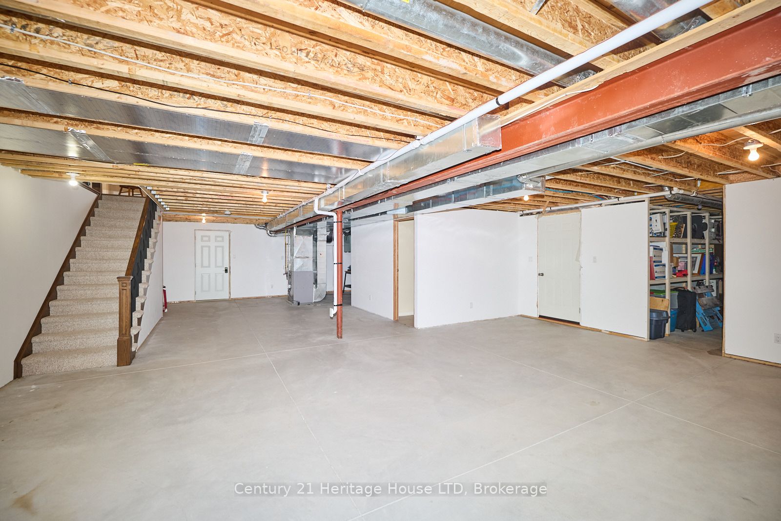 1040 Bertie Street Property Photo 33