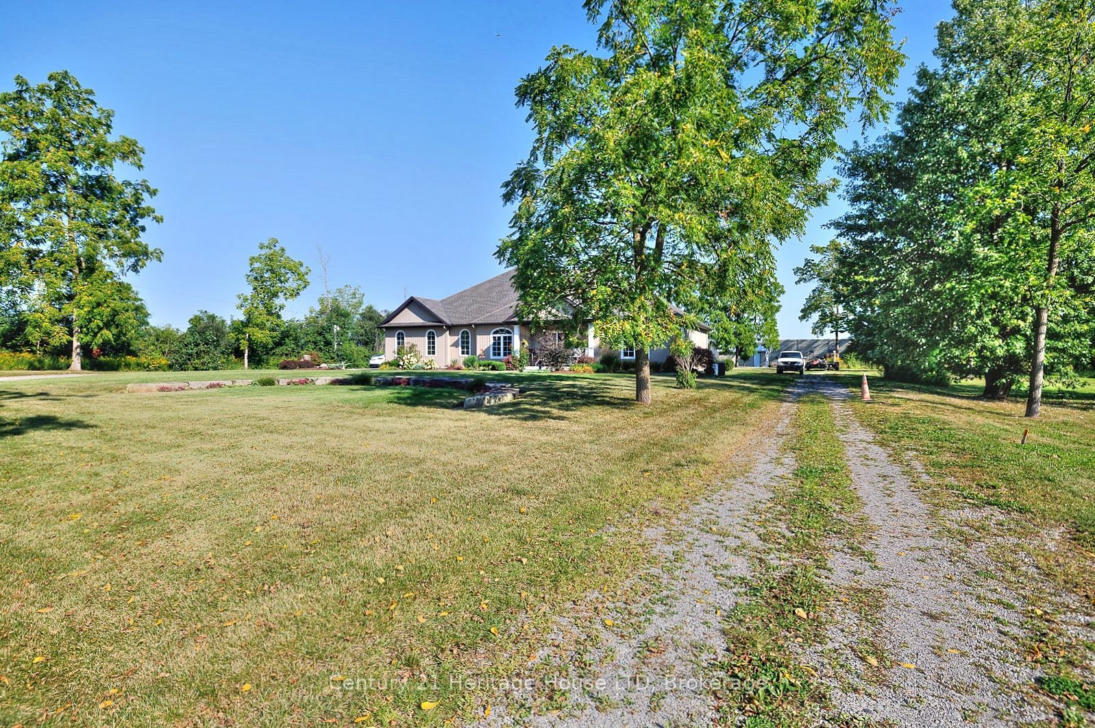 1040 Bertie Street Property Photo 49