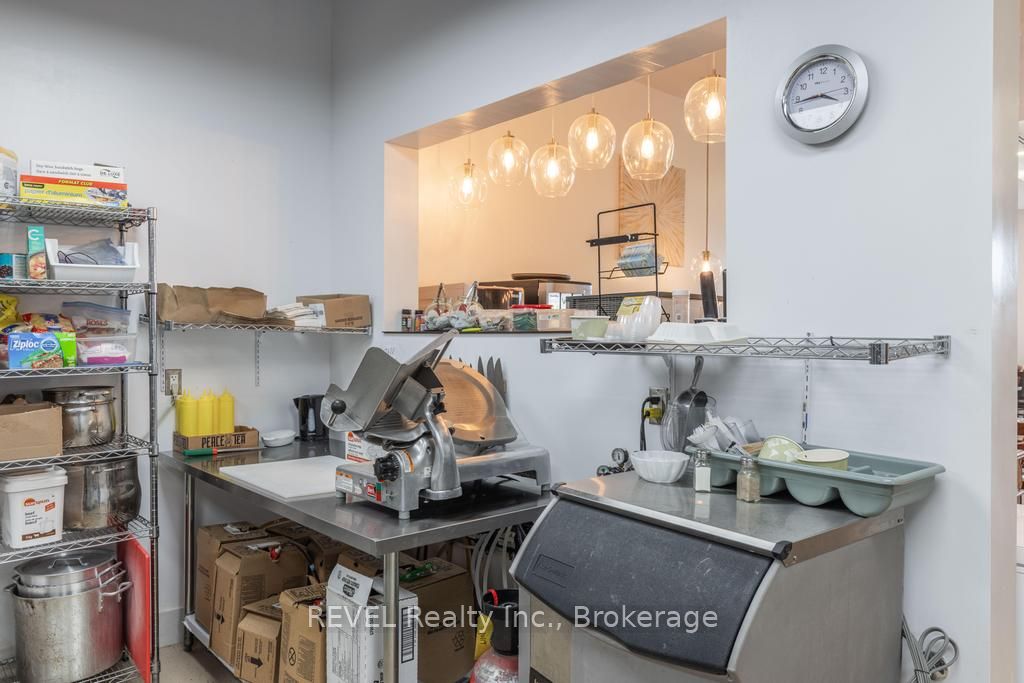 #b2 - 344 Glendale Avenue Property Photo 19