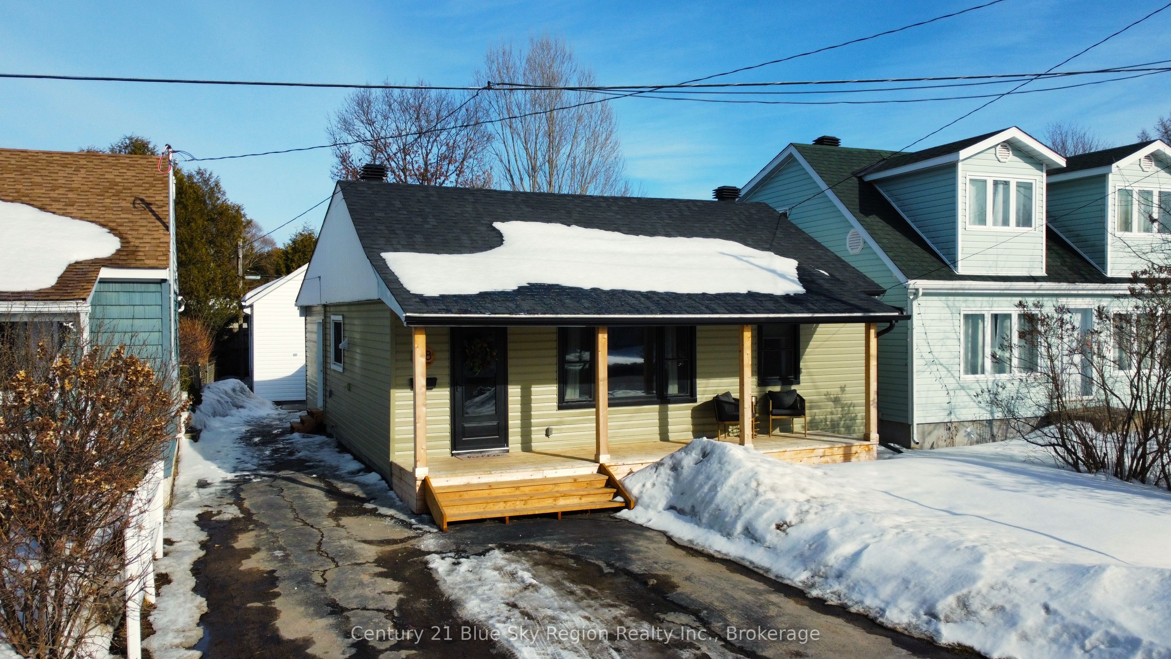 188 Lee Avenue Property Photo