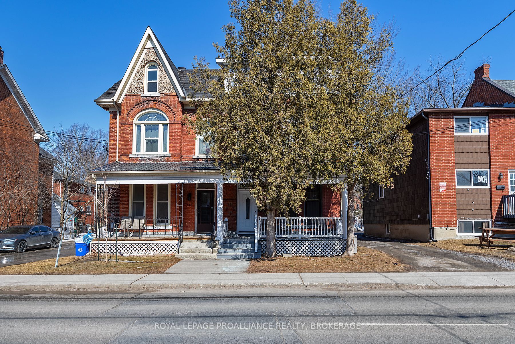 521 Johnson Street Property Photo