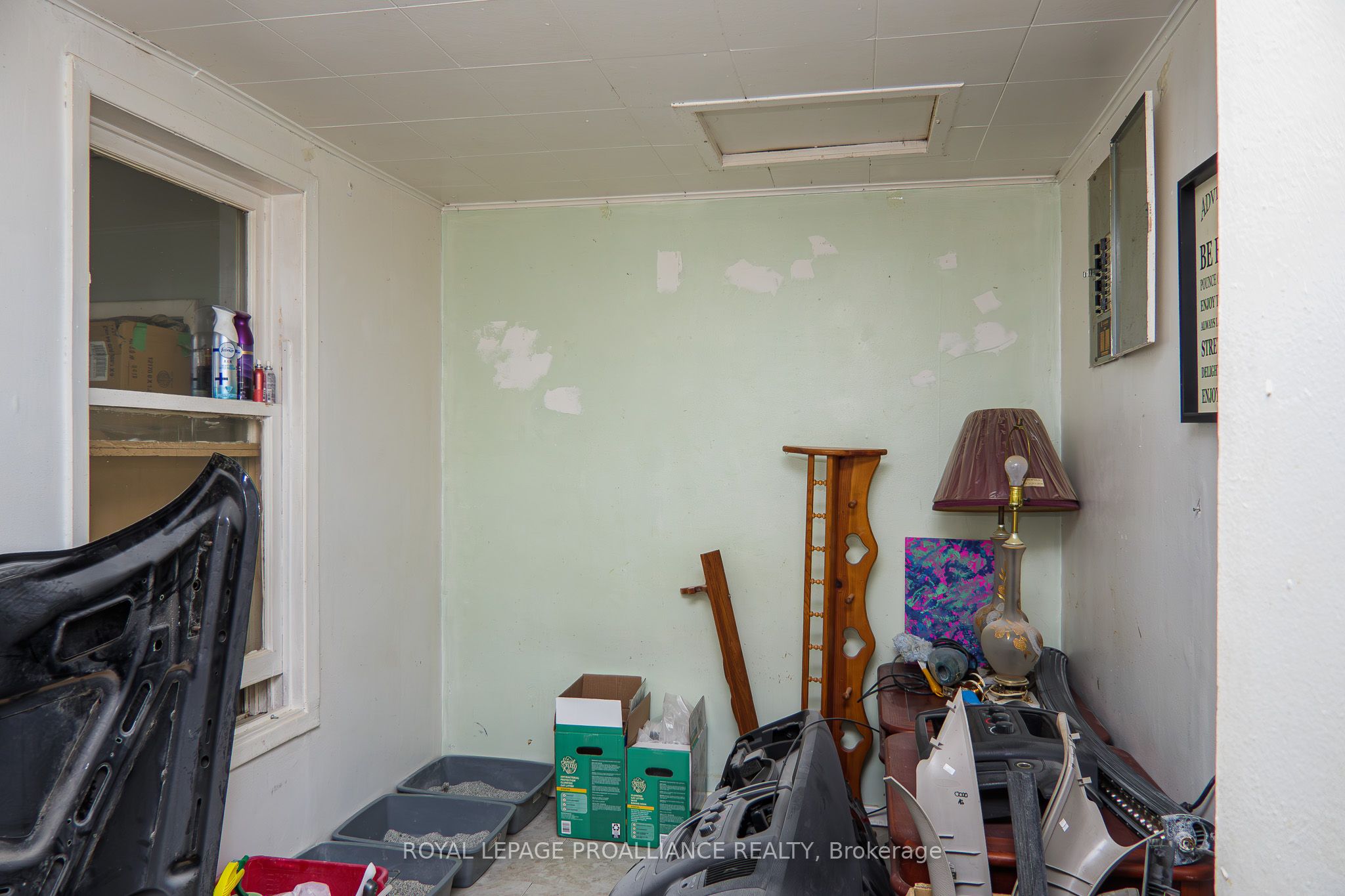 166 West Street Property Photo 9
