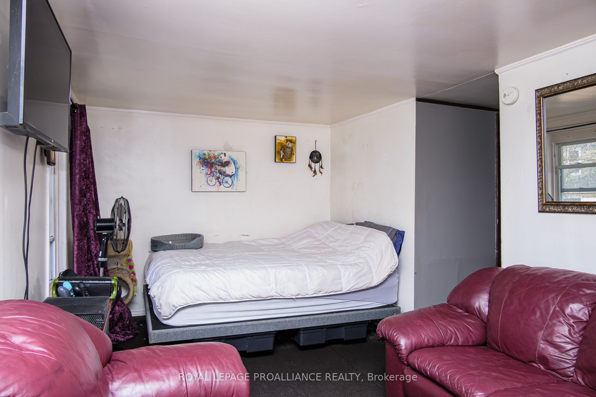 166 West Street Property Photo 19
