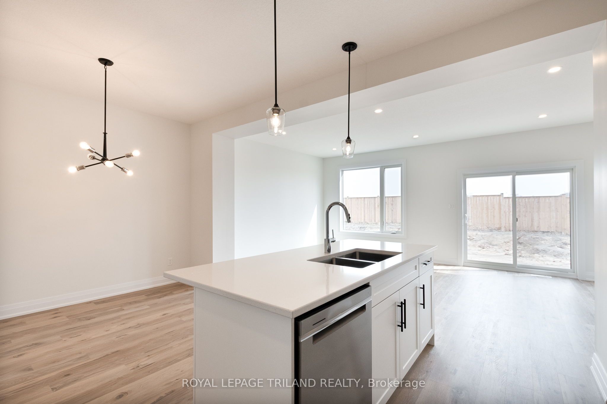 #26 - 101 Swales Avenue Property Photo 11