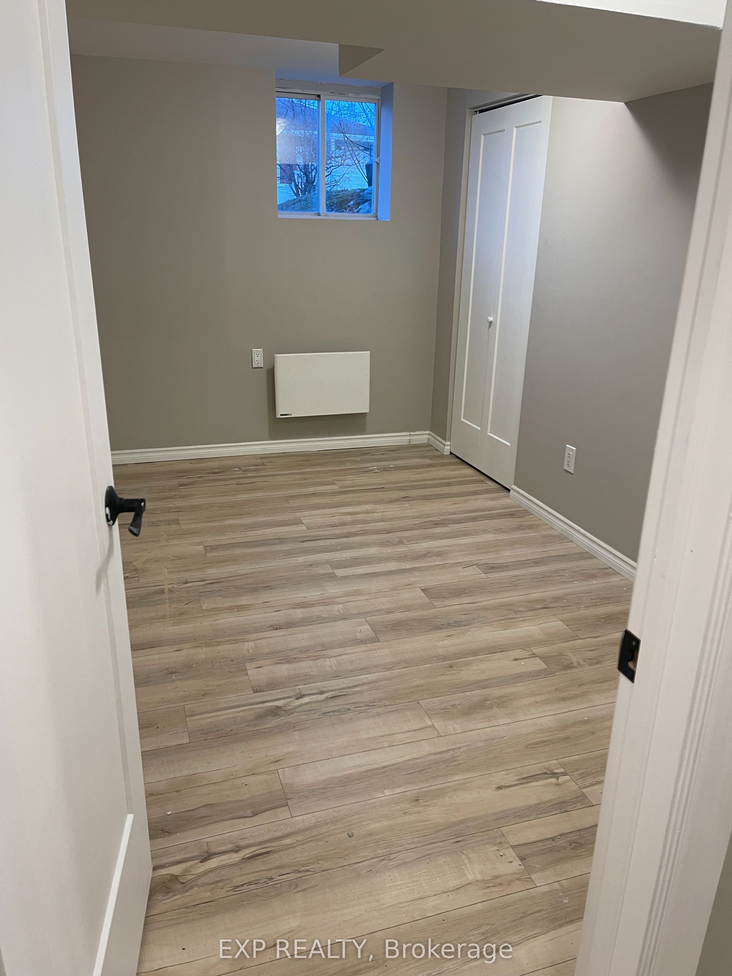 540 Champlain Street Property Photo 7