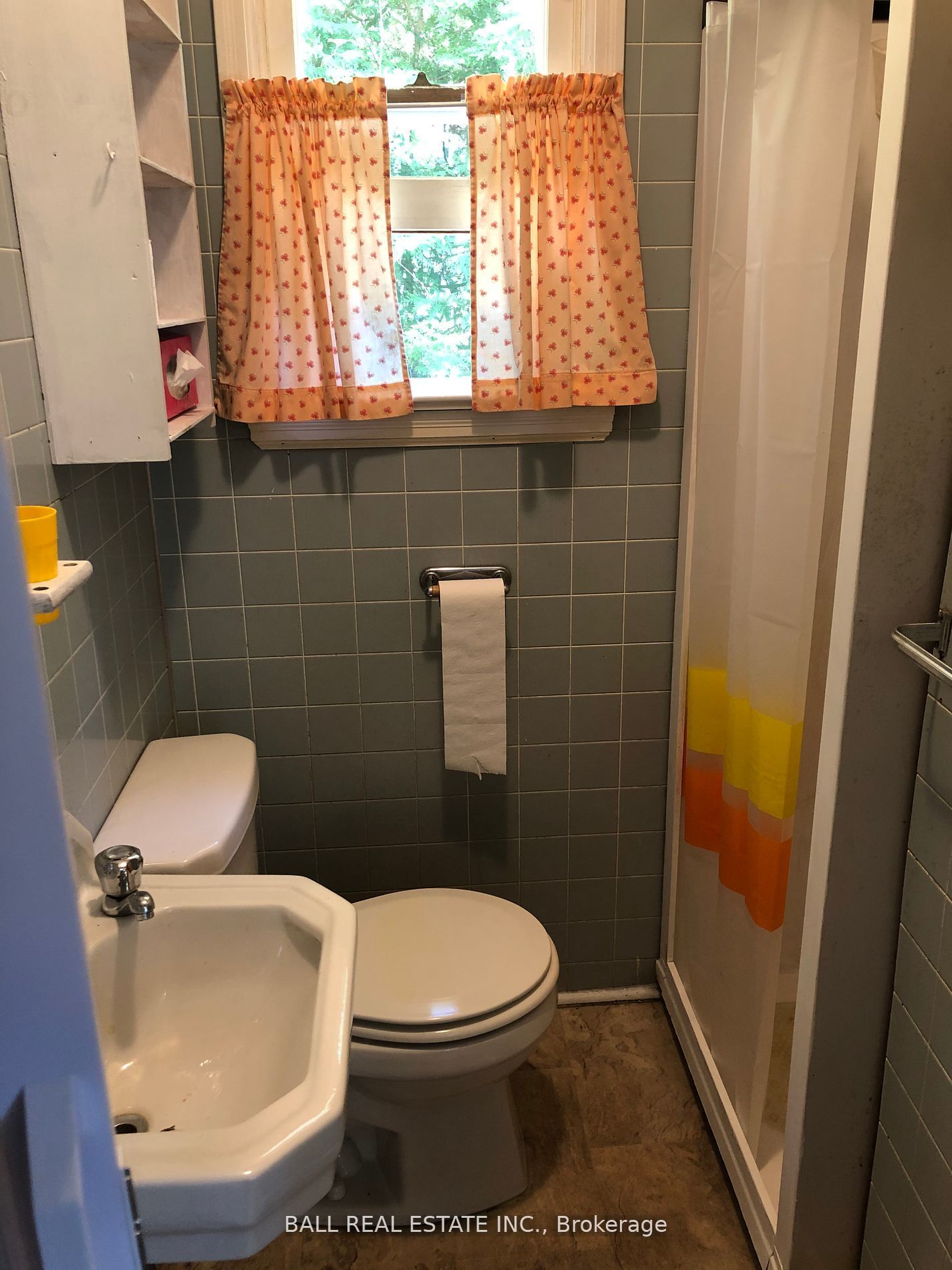 293 Riverside Drive Property Photo 5