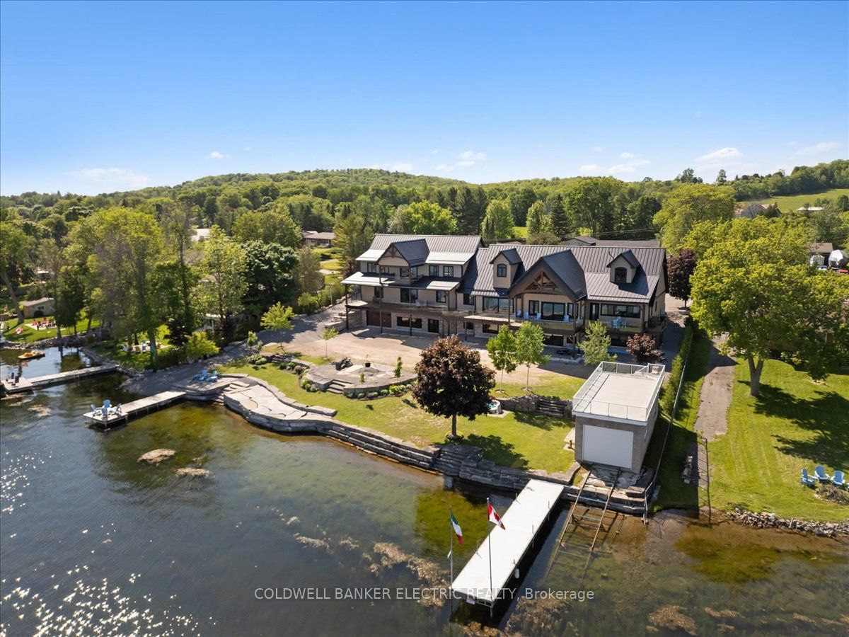 367 Gifford Drive Property Photo