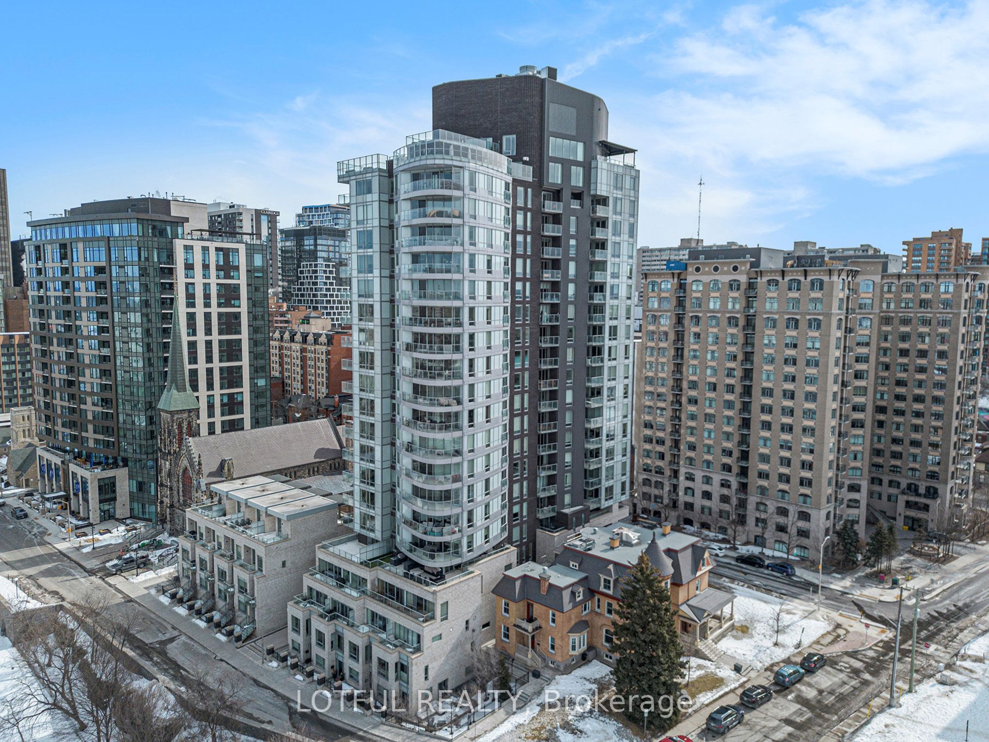 #601 - 428 Sparks Street Property Photo