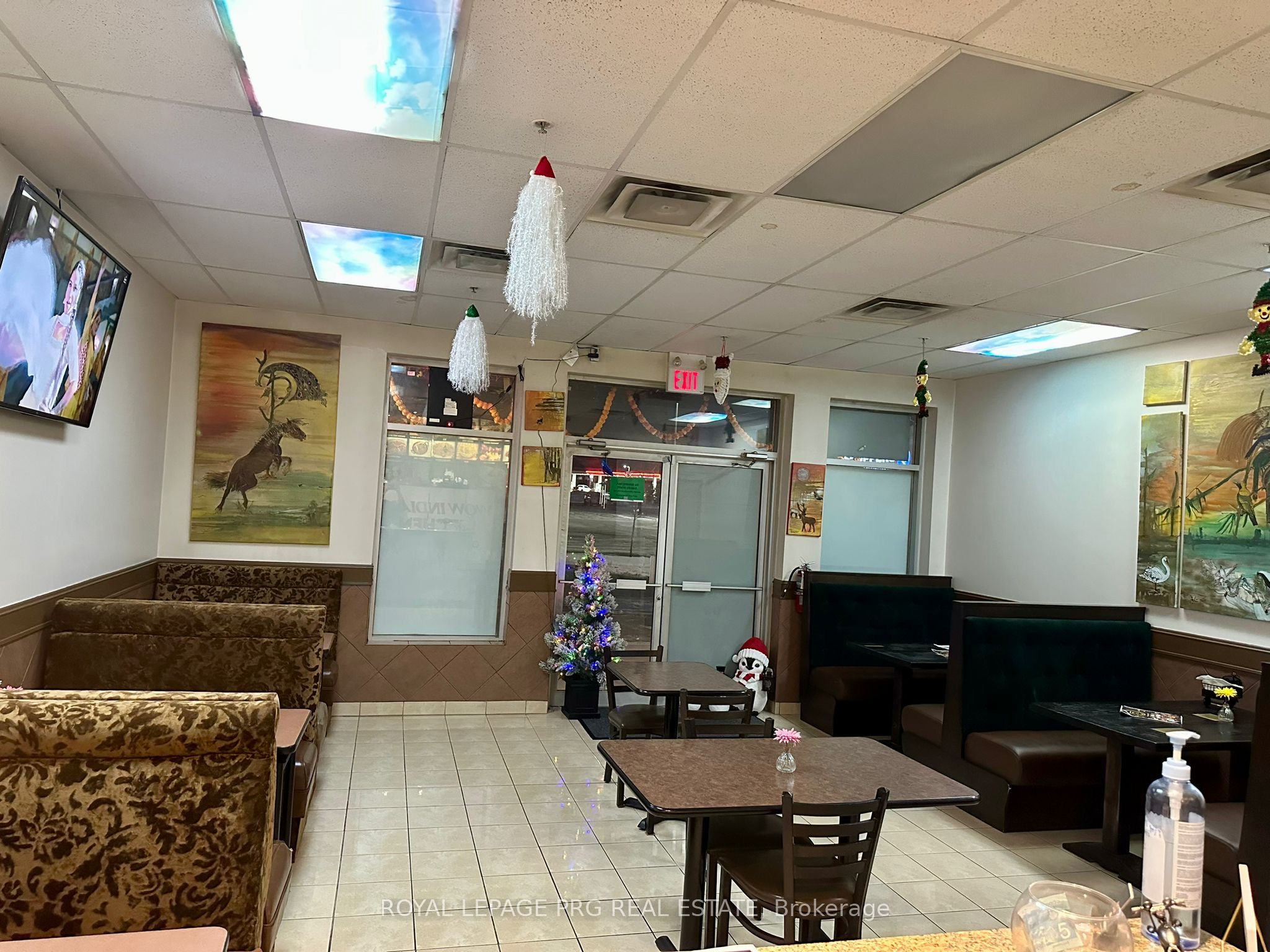 #b-10 - 668 Erb Street Property Photo 2