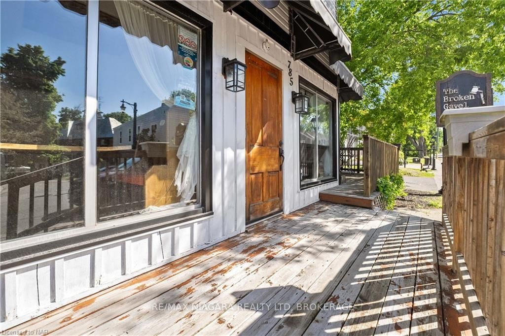 785 Canboro Road Property Photo 3