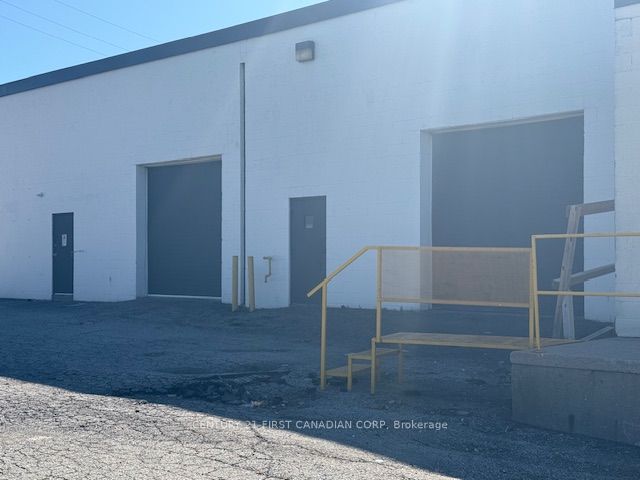 #2 Property Photo 9