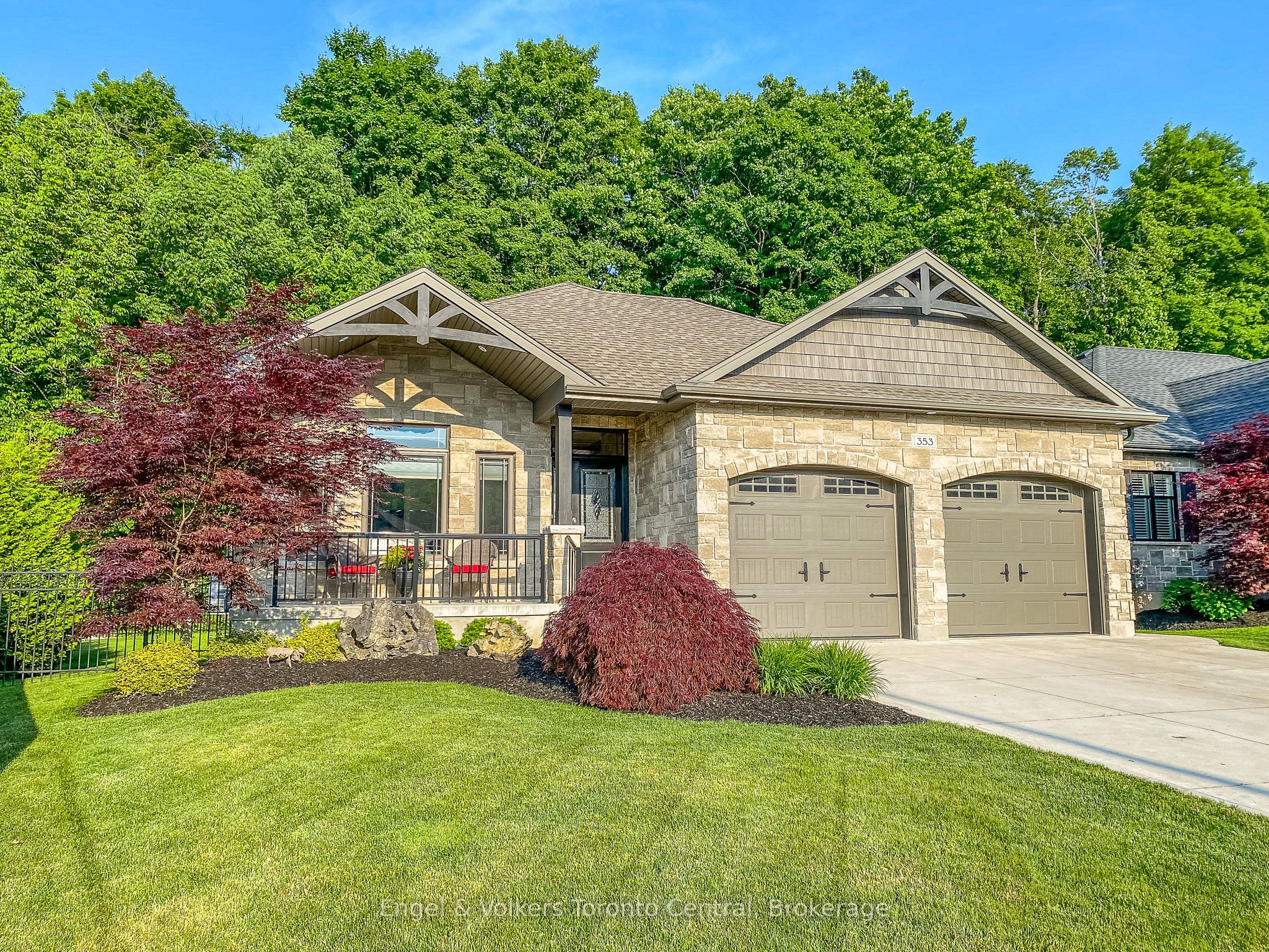 353 5th Avenue Property Photo