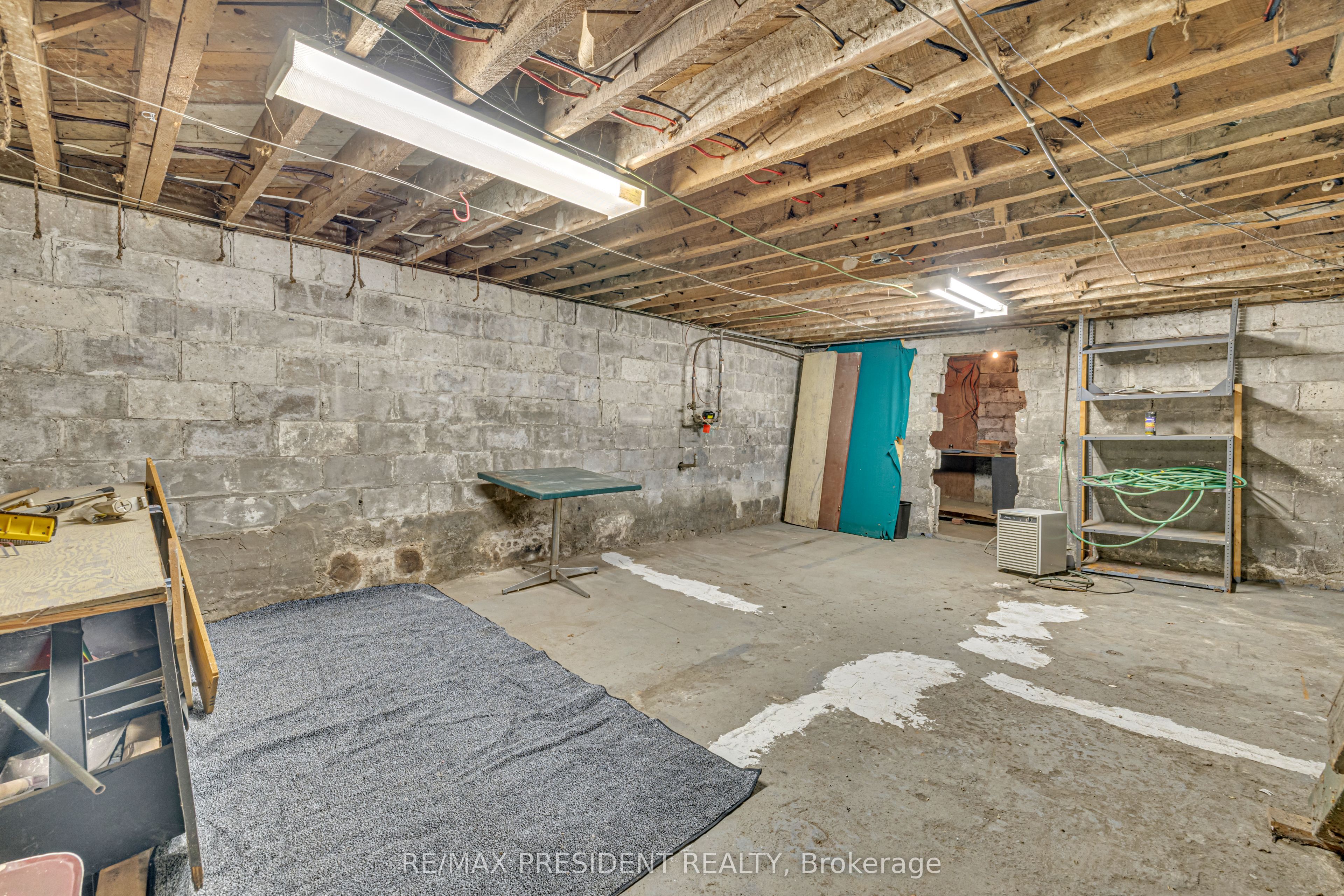 358-374 Shepherd Street Property Photo 16